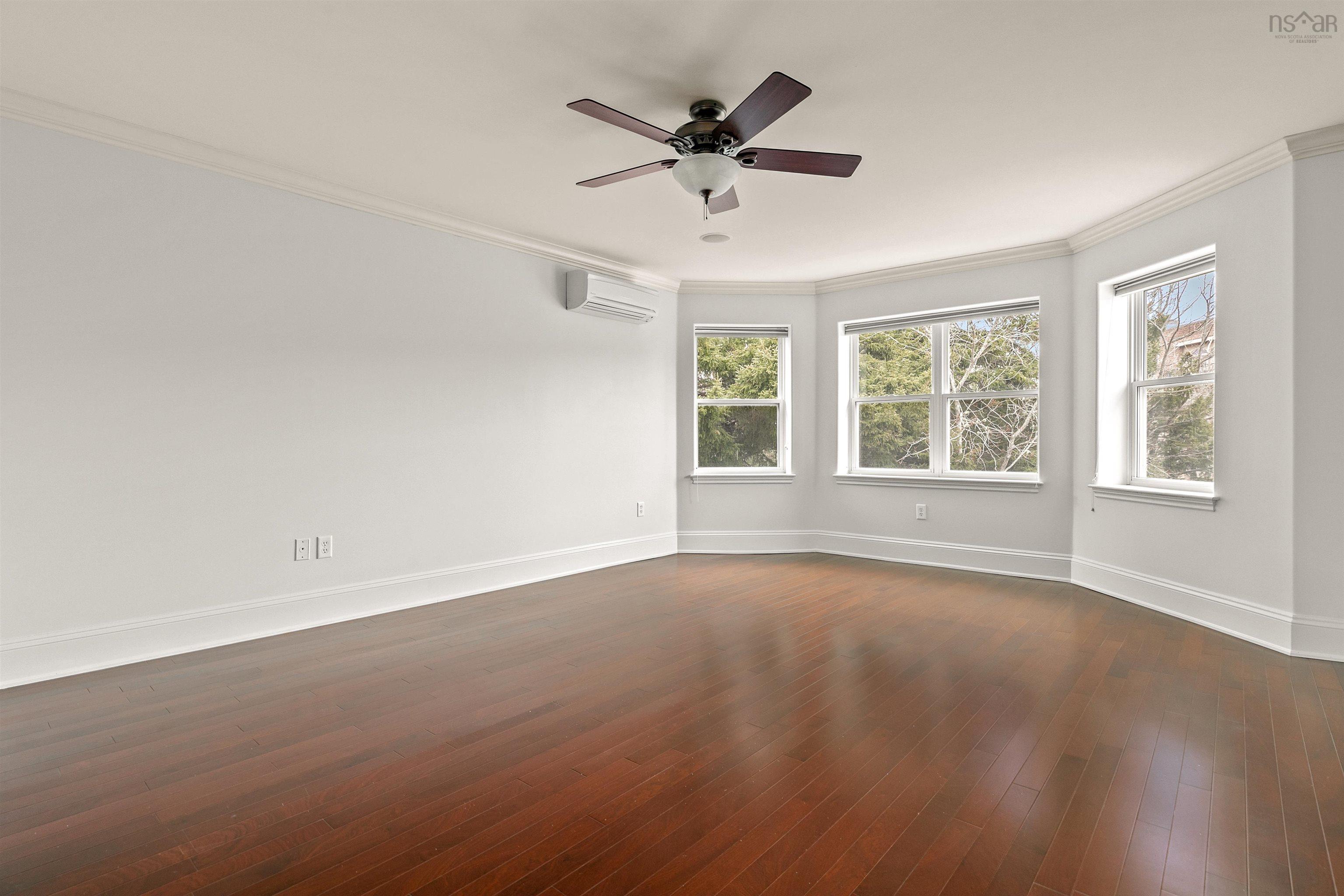 $1,688,000.00: 36 Glen Eagle Way, Halifax