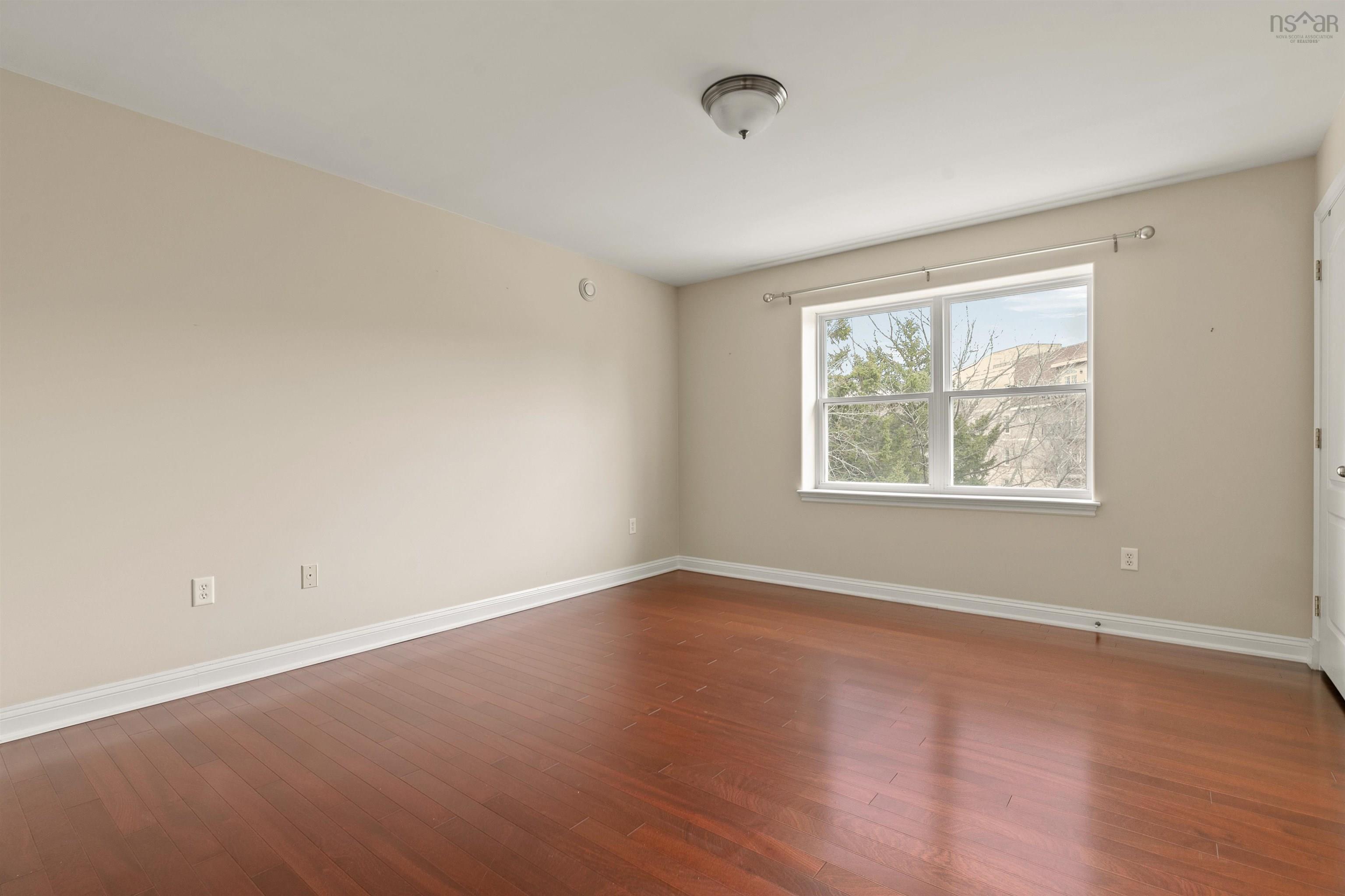 $1,688,000.00: 36 Glen Eagle Way, Halifax