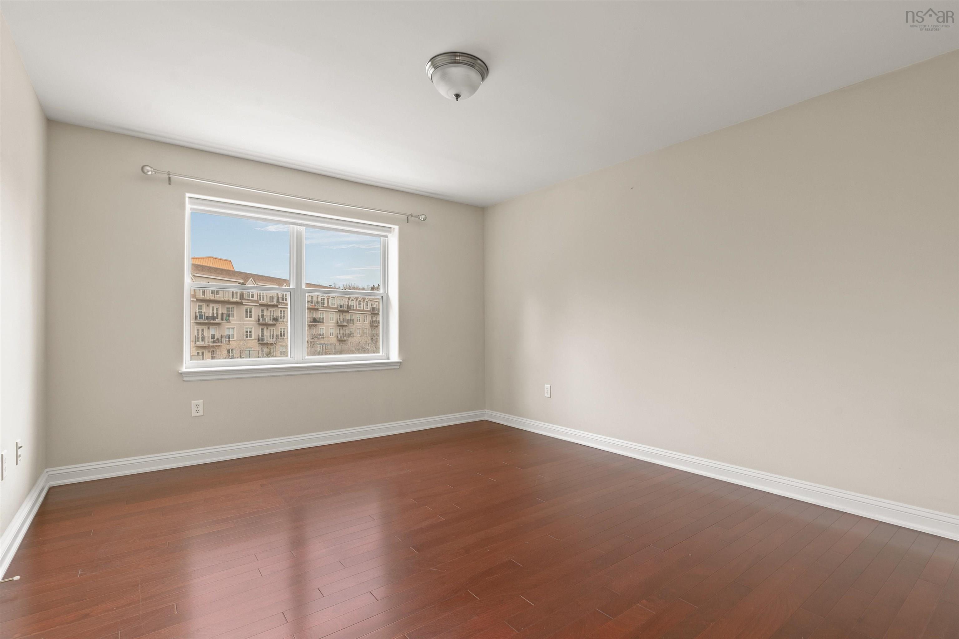 $1,688,000.00: 36 Glen Eagle Way, Halifax