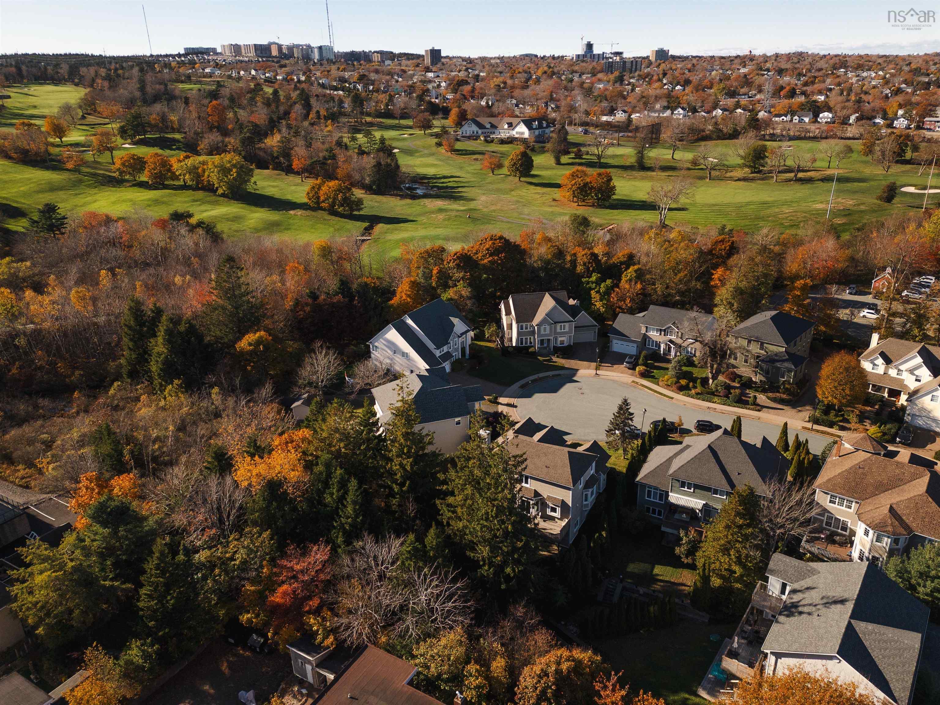 $1,688,000.00: 36 Glen Eagle Way, Halifax