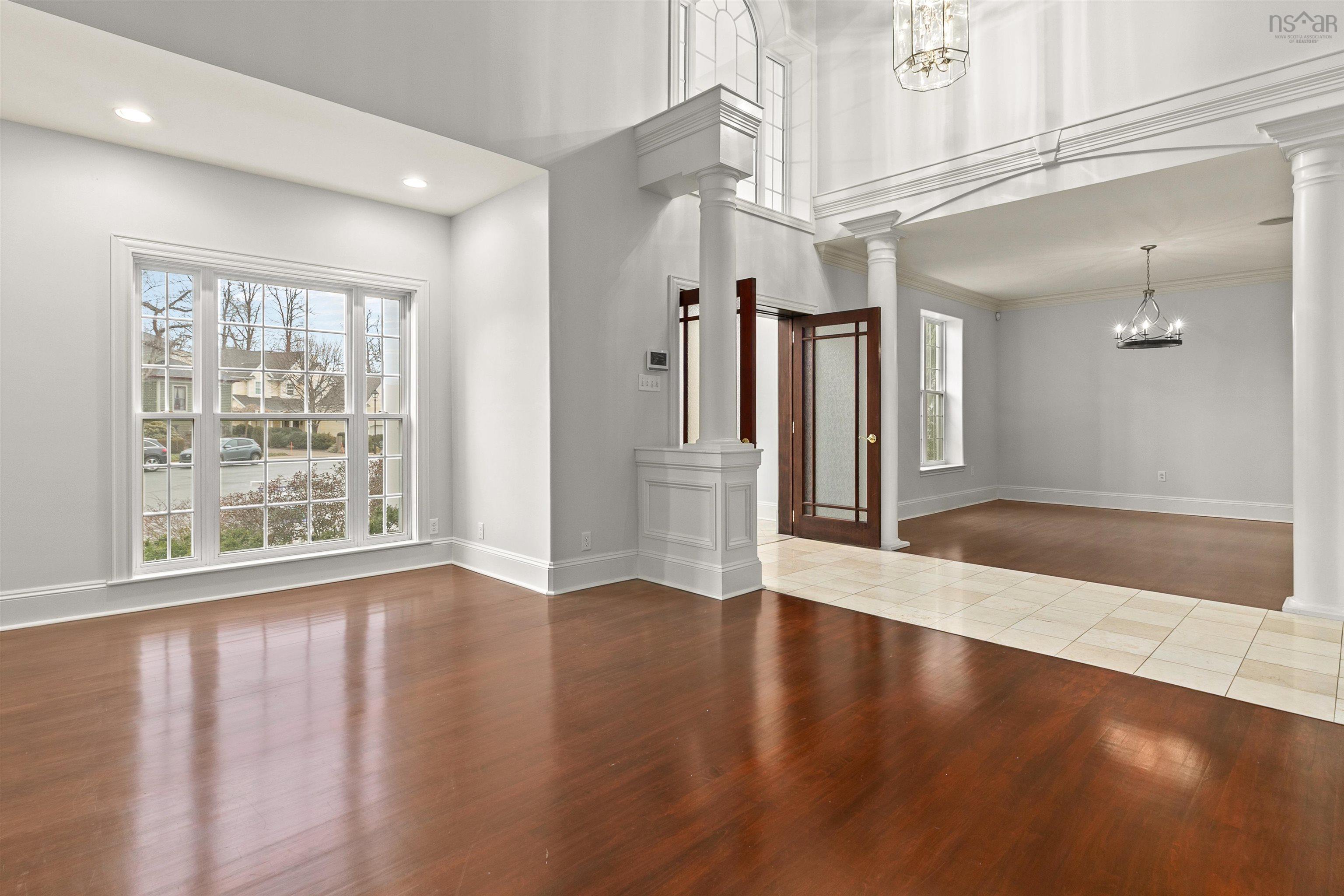 $1,688,000.00: 36 Glen Eagle Way, Halifax
