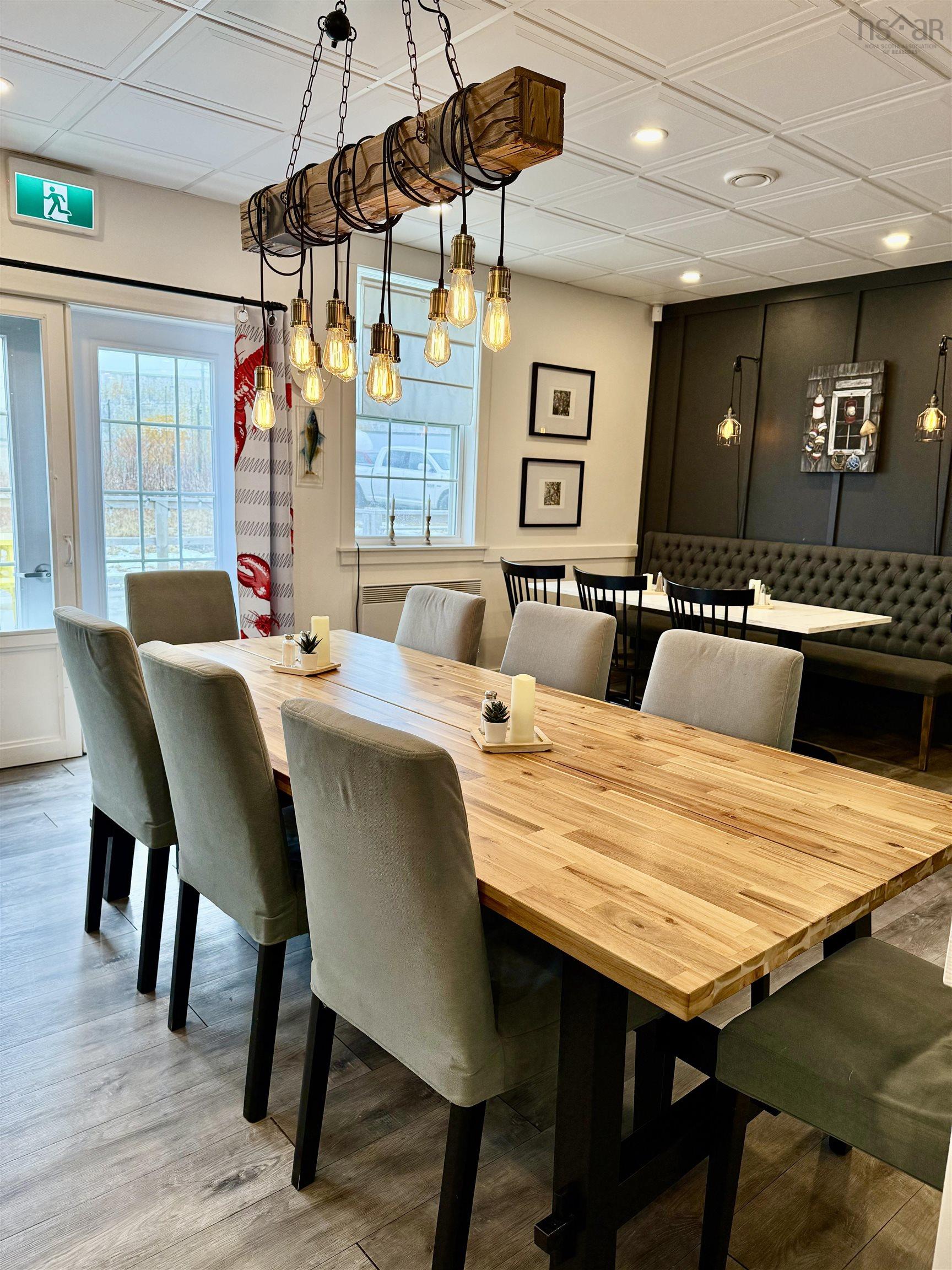 $500,000.00: 2732 Main Street, Clark