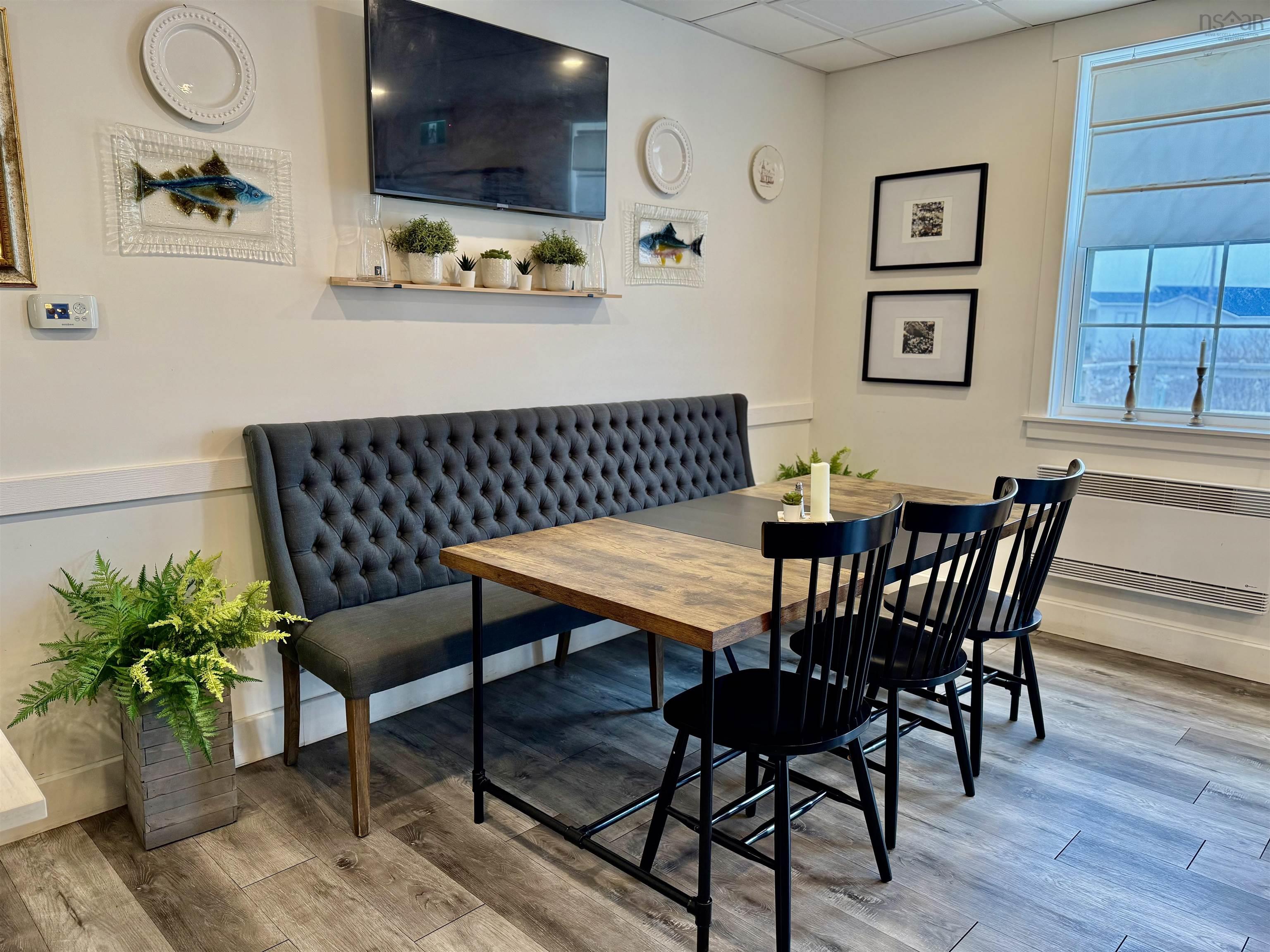 $500,000.00: 2732 Main Street, Clark