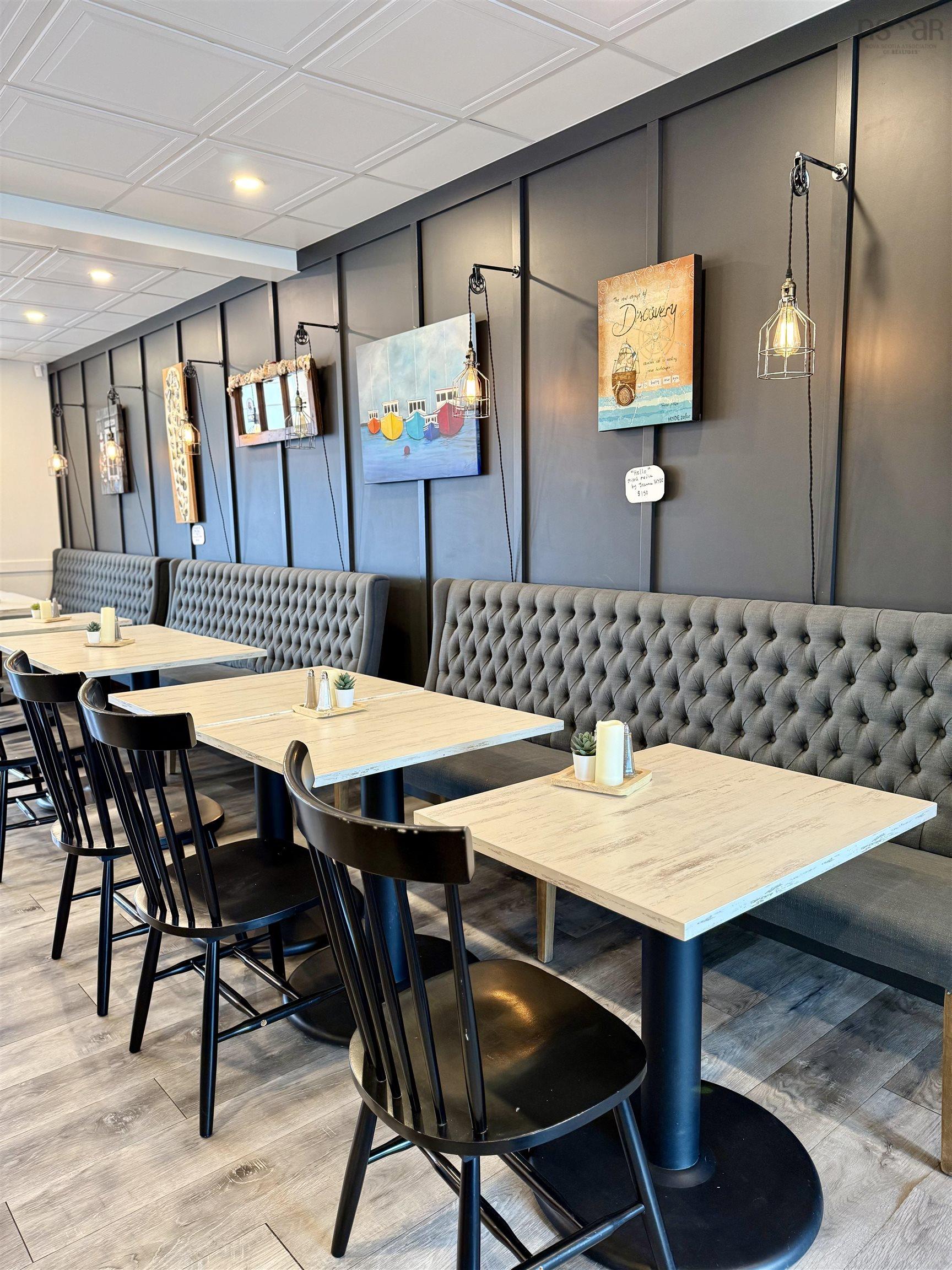 $500,000.00: 2732 Main Street, Clark