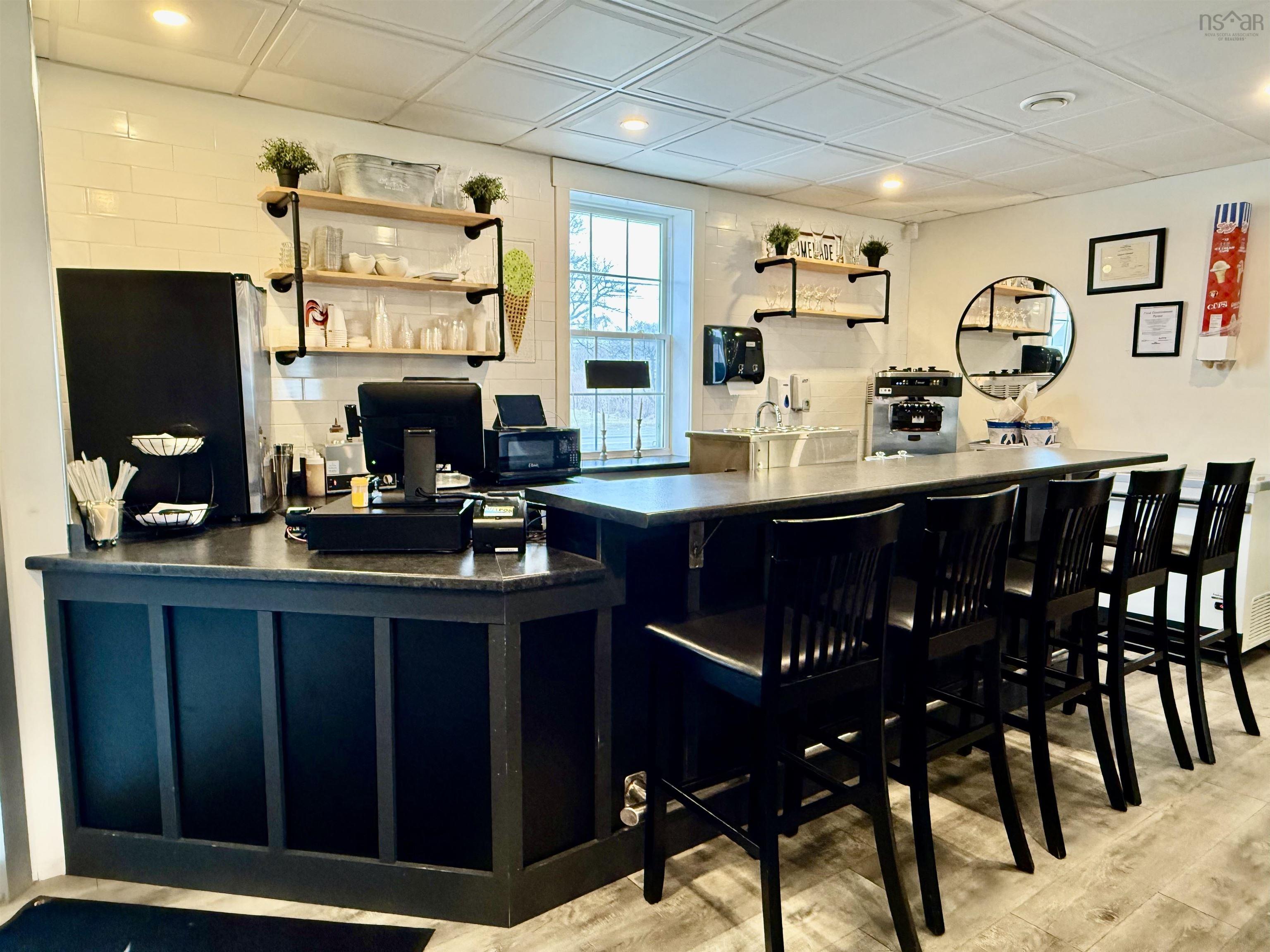 $500,000.00: 2732 Main Street, Clark