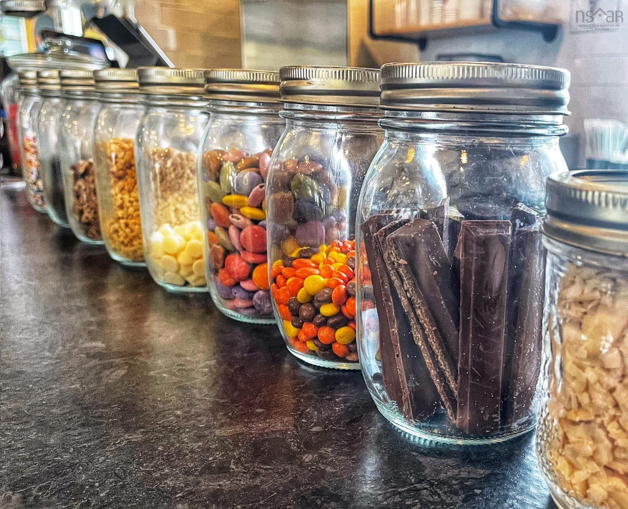 $500,000.00: 2732 Main Street, Clark