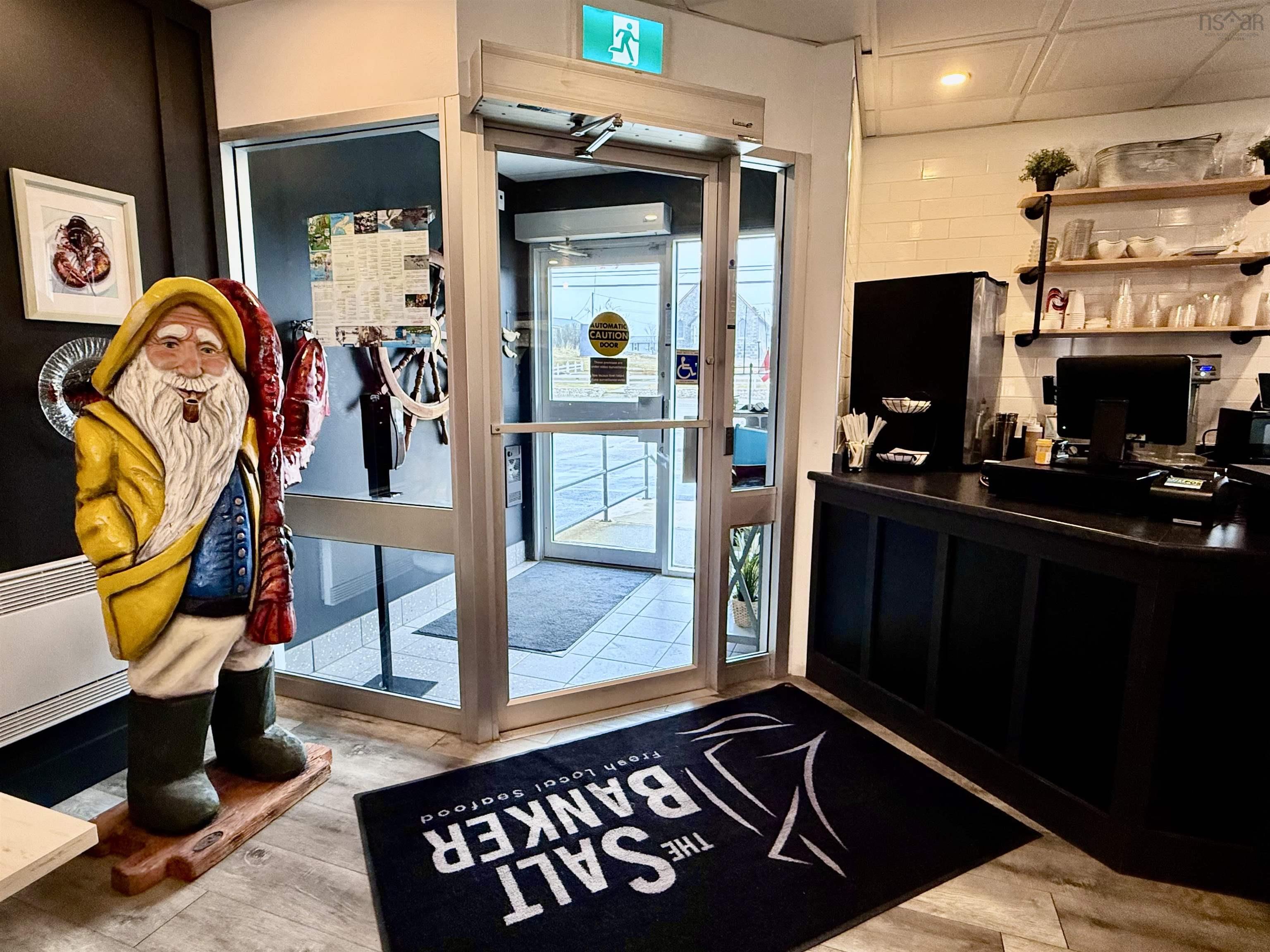 $500,000.00: 2732 Main Street, Clark