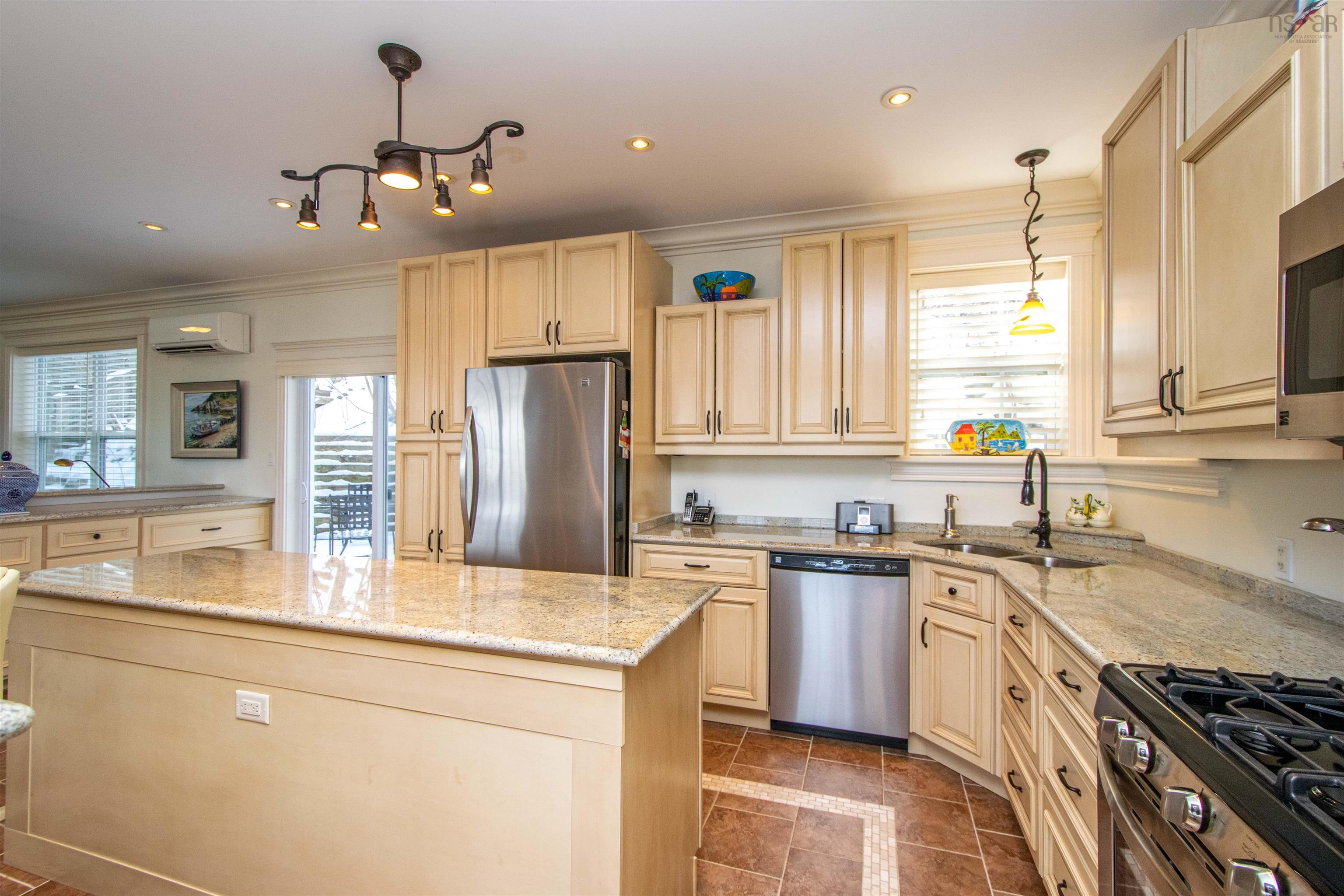 $650,000.00: 55 Herring Cove Road, Armdale
