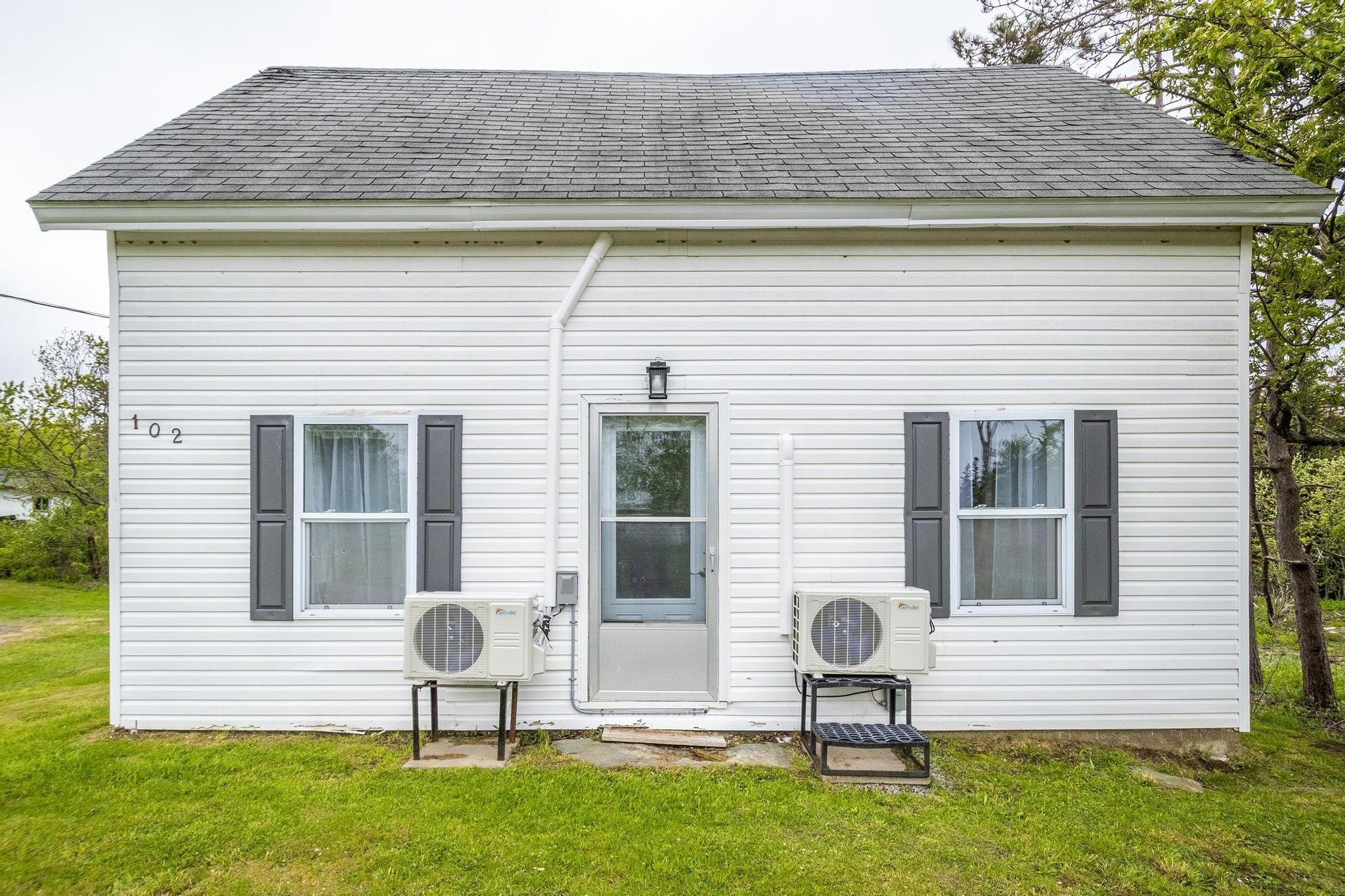 $194,000.00: 102 French Road, Plympton