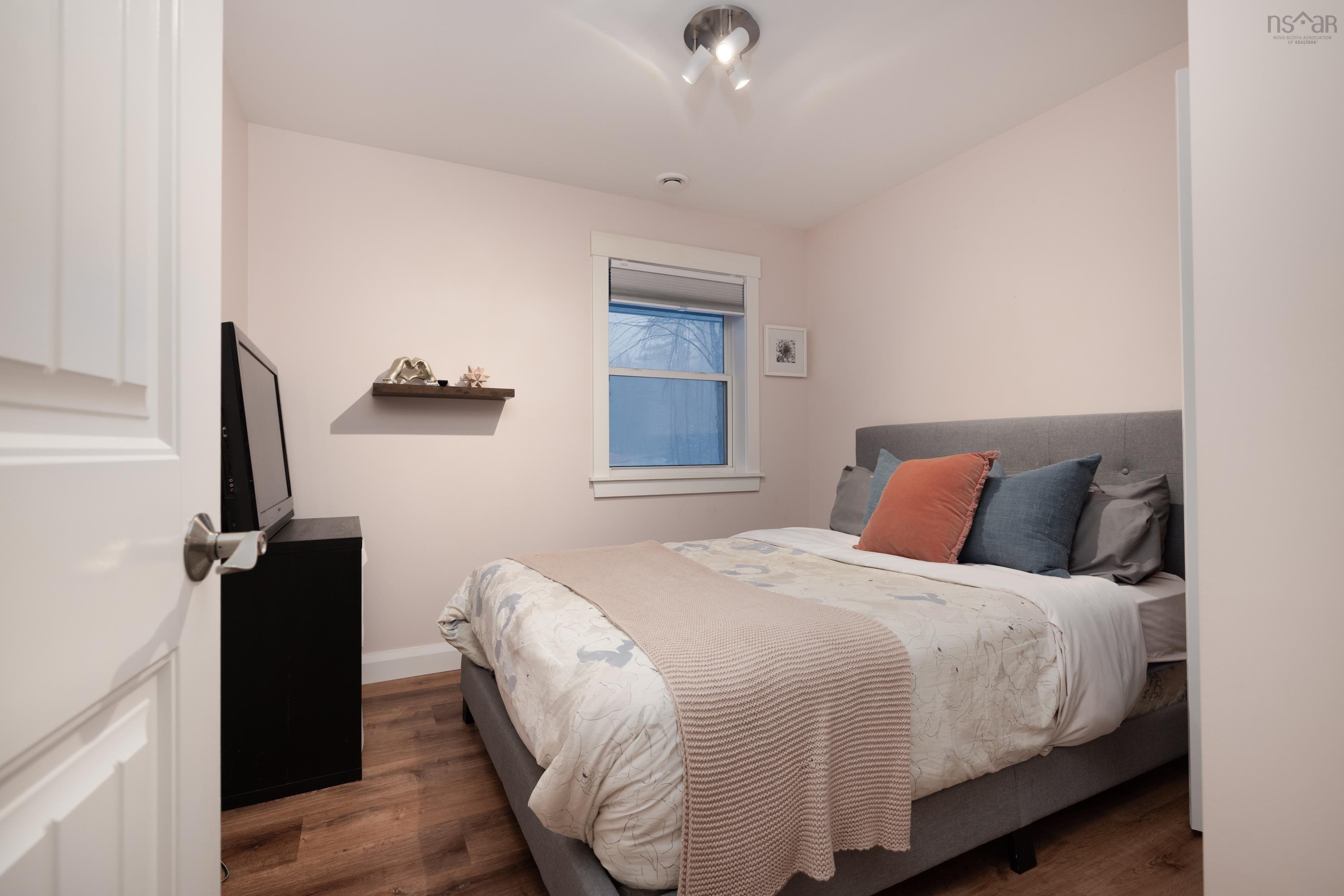 $644,900.00: 60 Muir Drive, Ellershouse