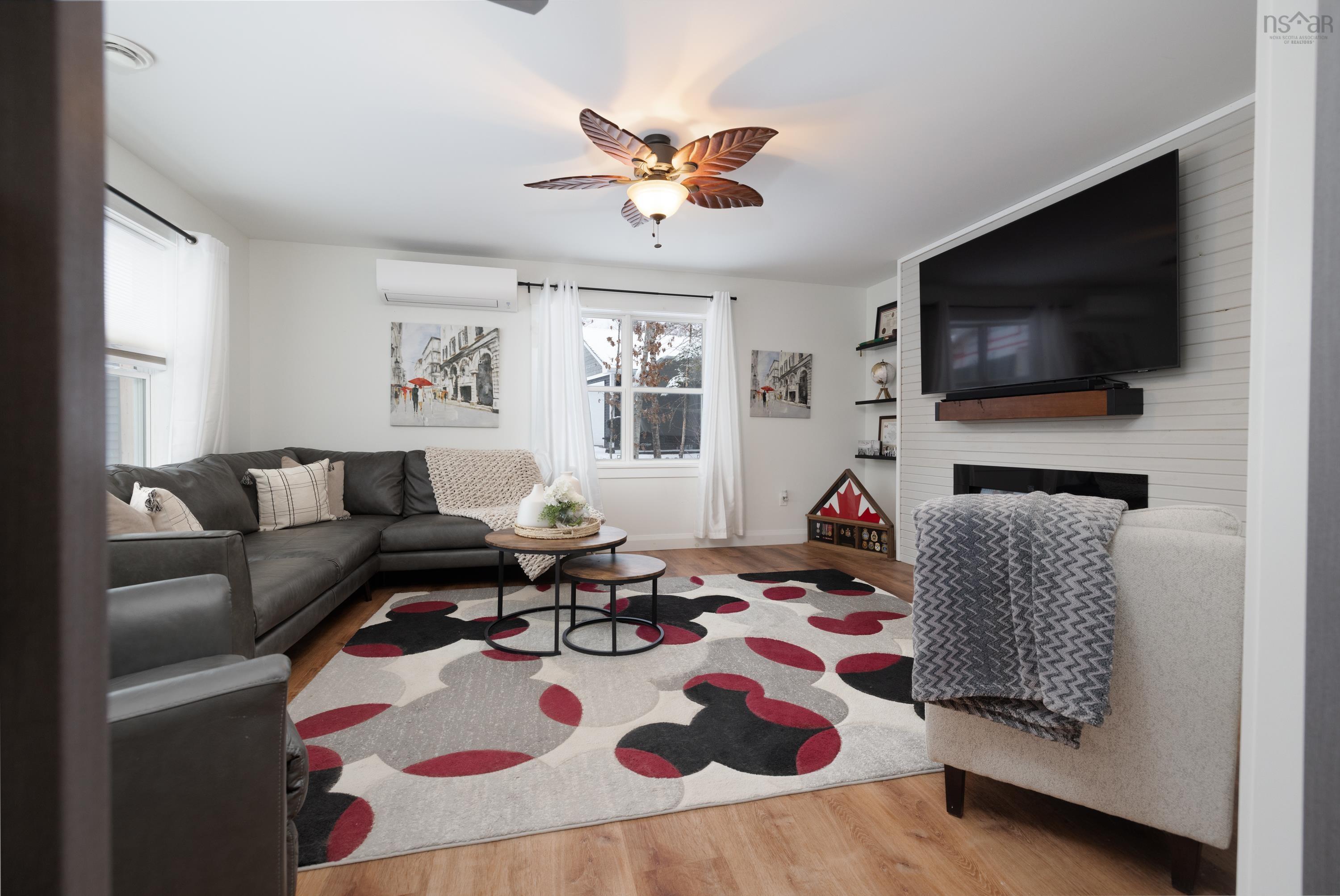 $644,900.00: 60 Muir Drive, Ellershouse