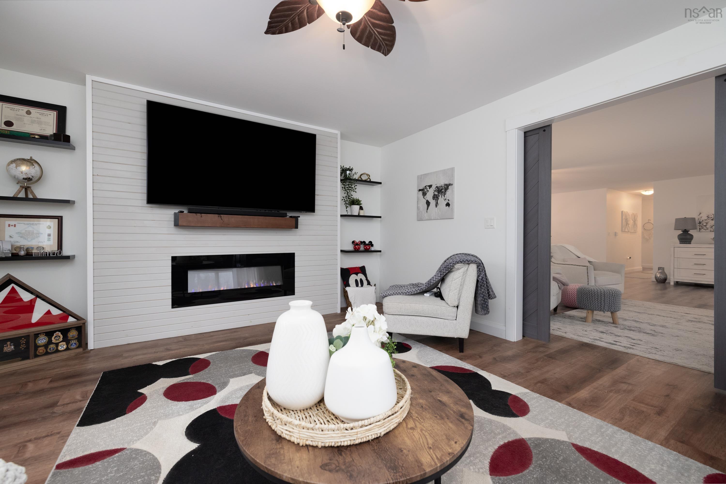 $644,900.00: 60 Muir Drive, Ellershouse