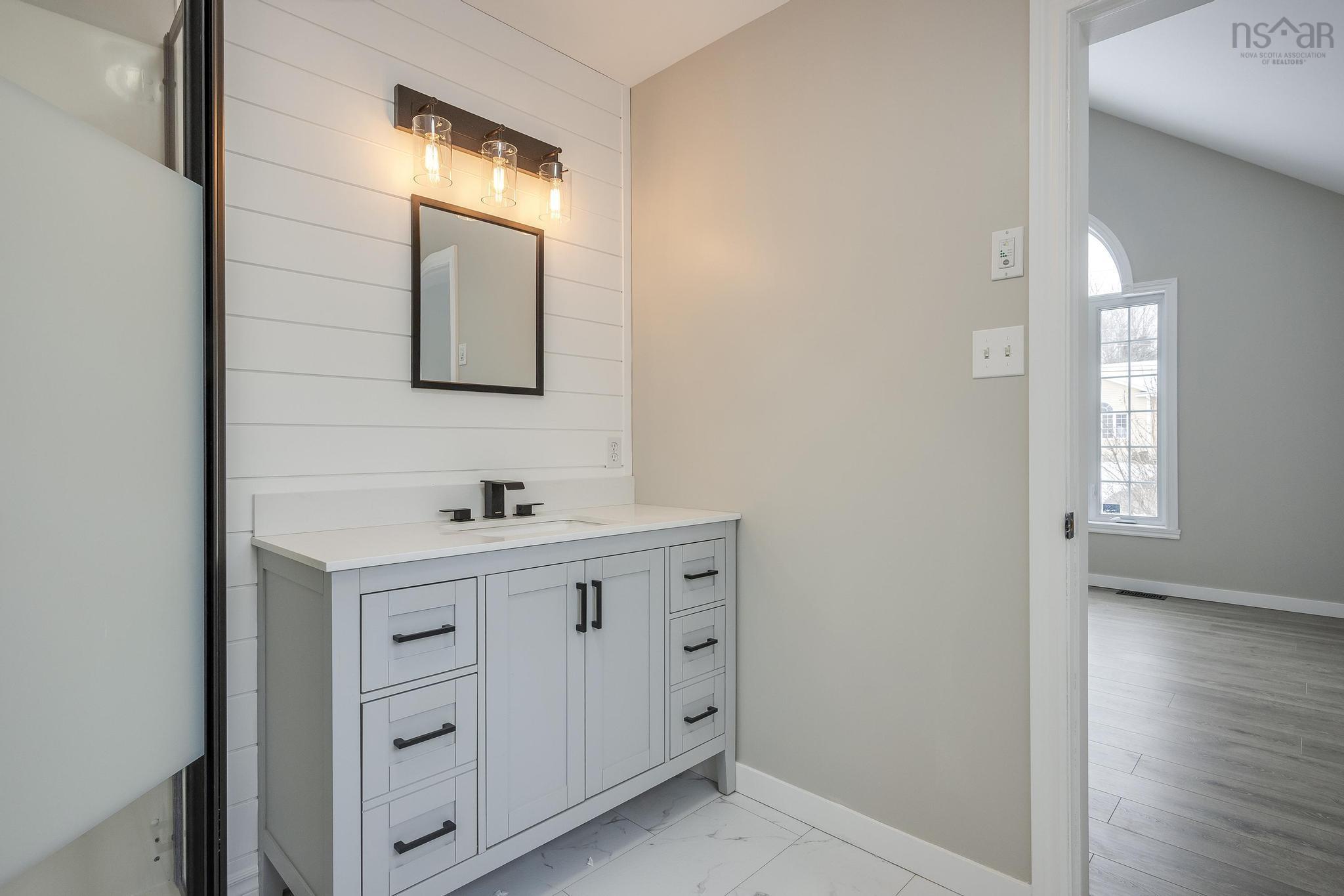 $494,900.00: 2189 Langille Drive, Coldbrook