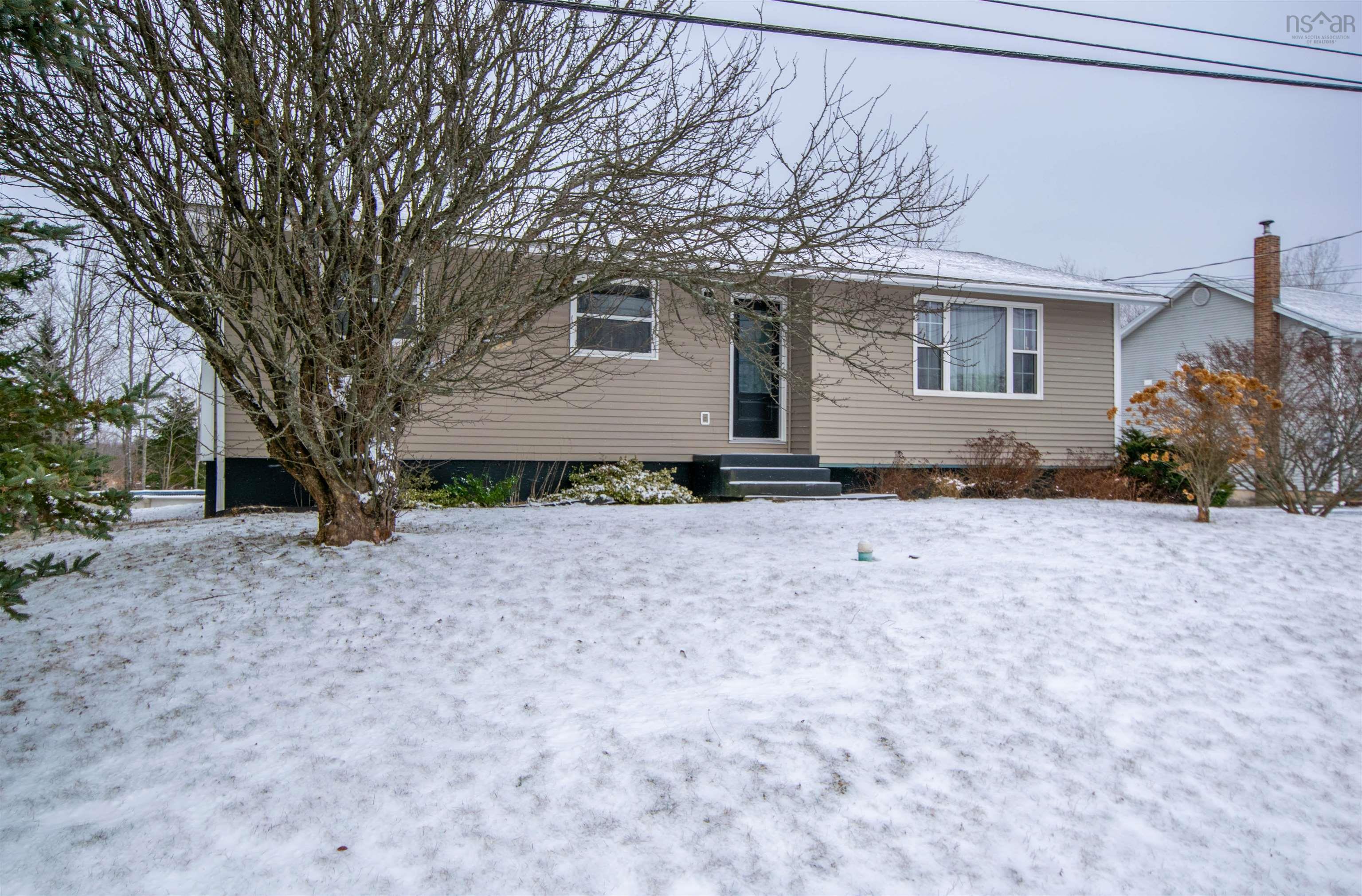 $475,000.00: 1355 Highway 2, Lantz