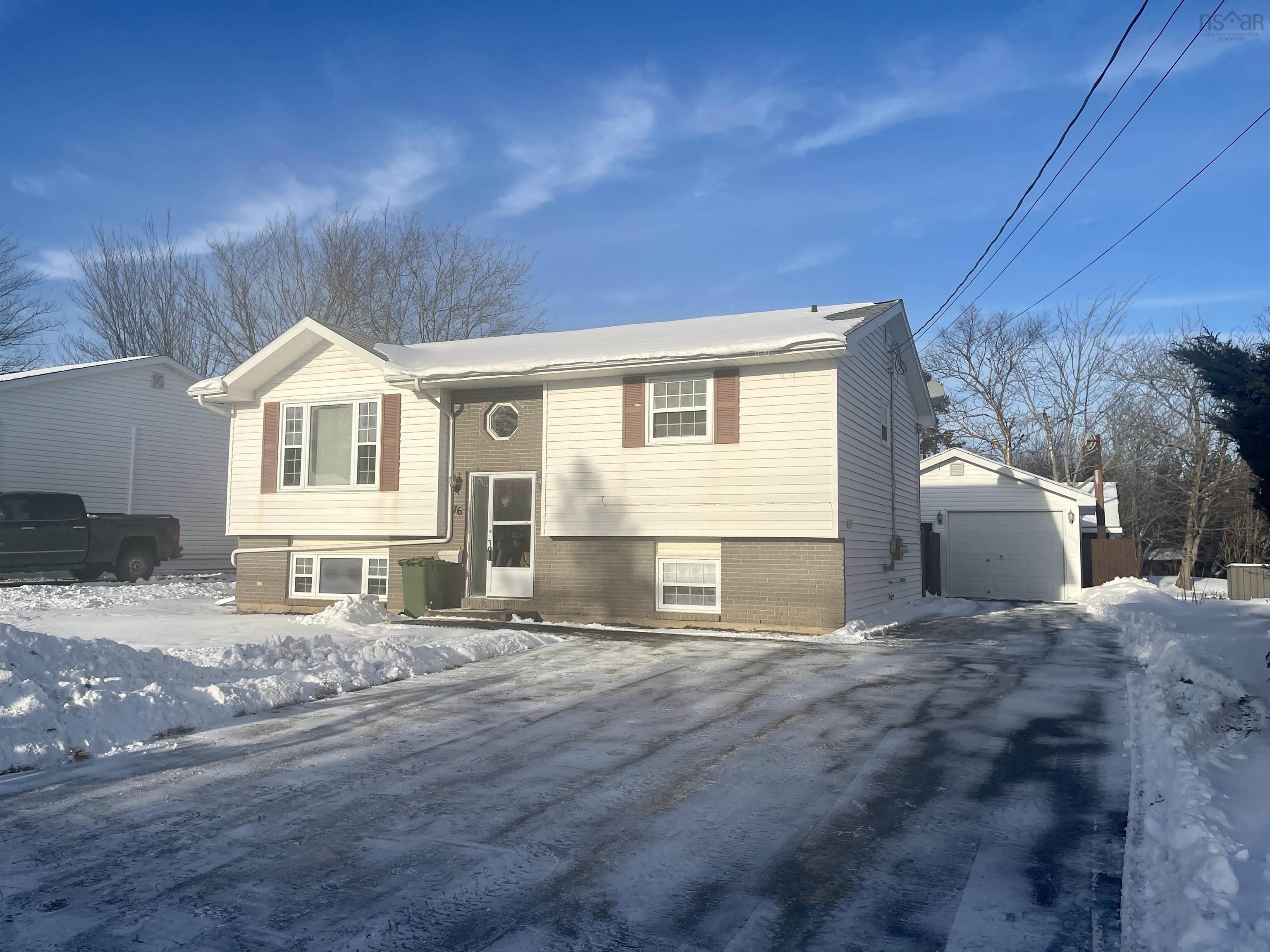 $485,000.00: 76 Carlisle Drive, Cole Harbour