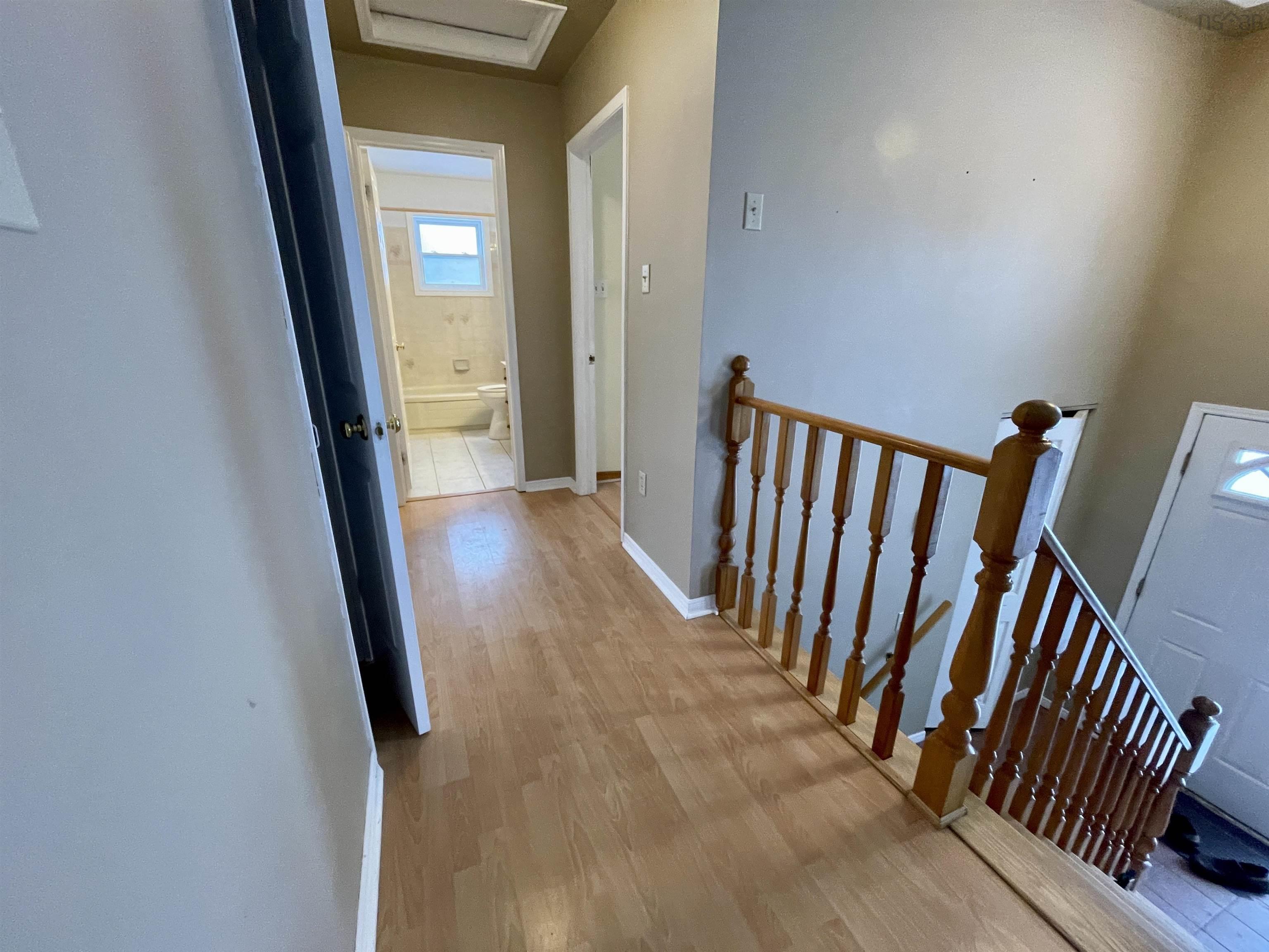 $485,000.00: 76 Carlisle Drive, Cole Harbour