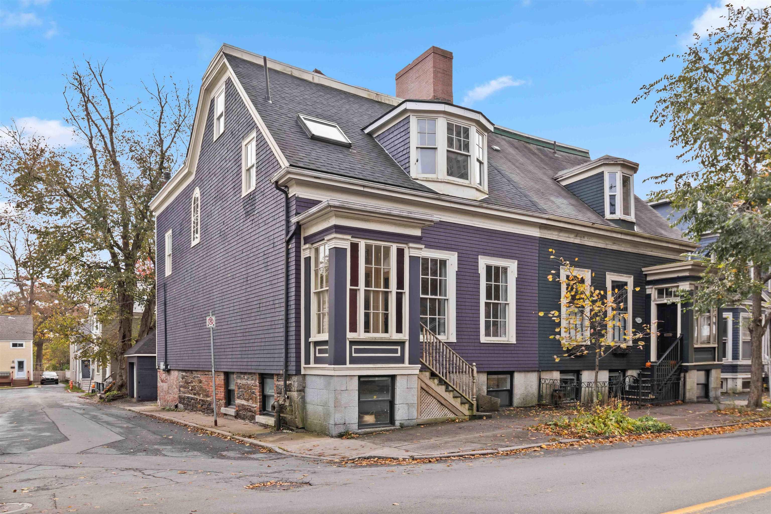 $1,375,000.00: 5642 Morris Street, Halifax