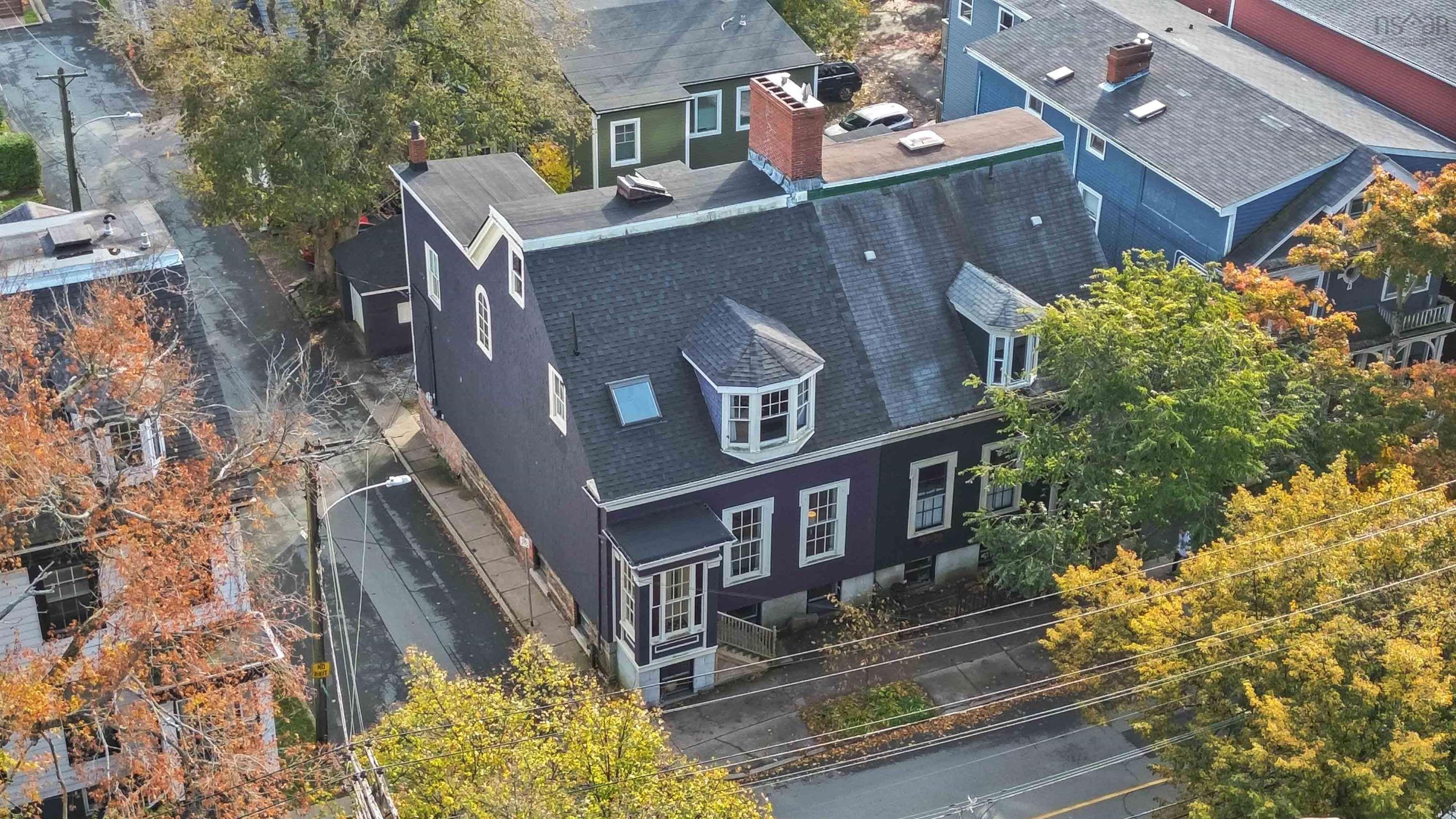 $1,375,000.00: 5642 Morris Street, Halifax