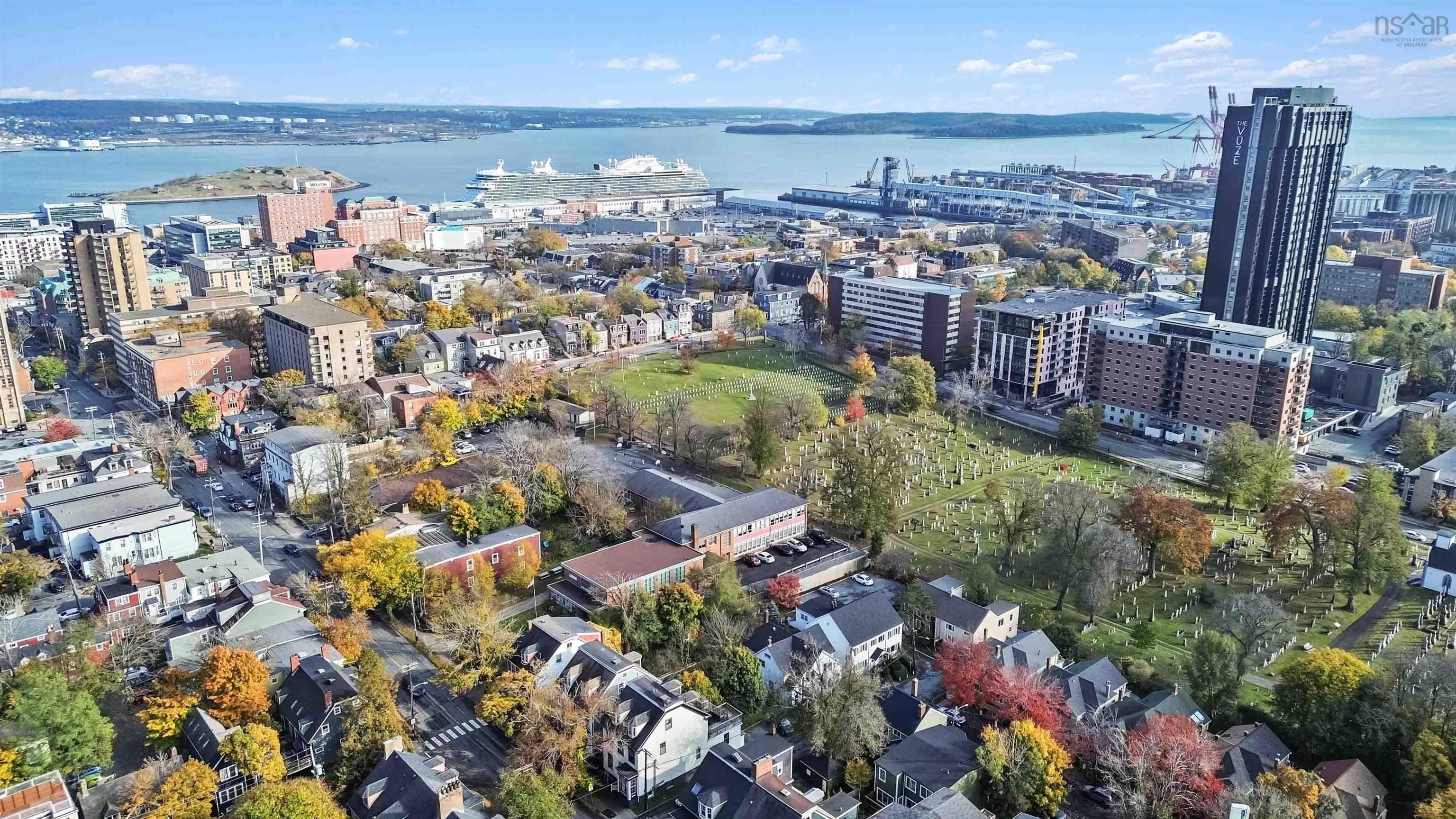 $1,375,000.00: 5642 Morris Street, Halifax