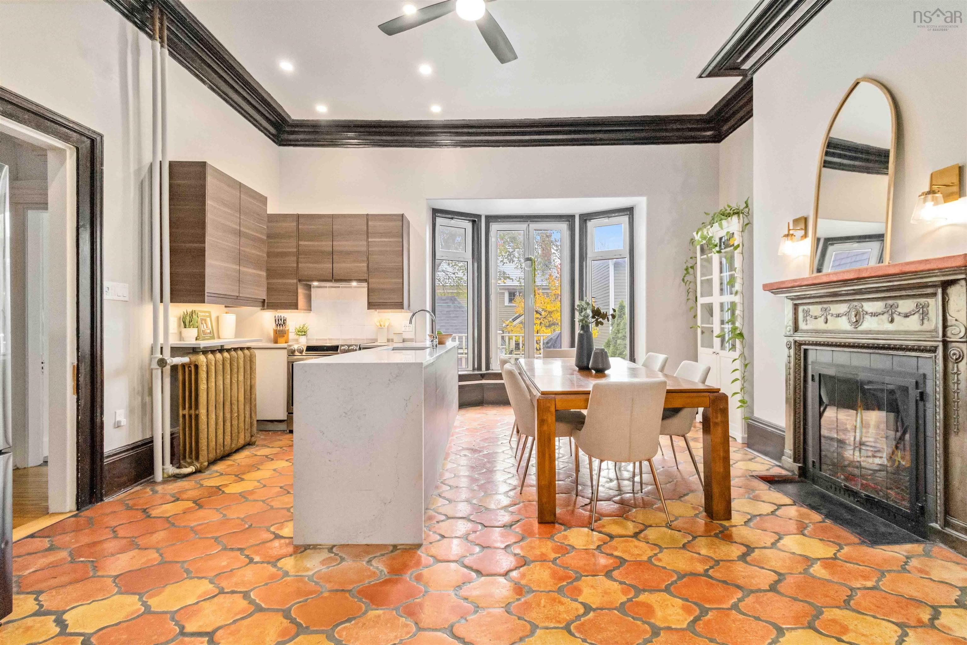 $1,375,000.00: 5642 Morris Street, Halifax