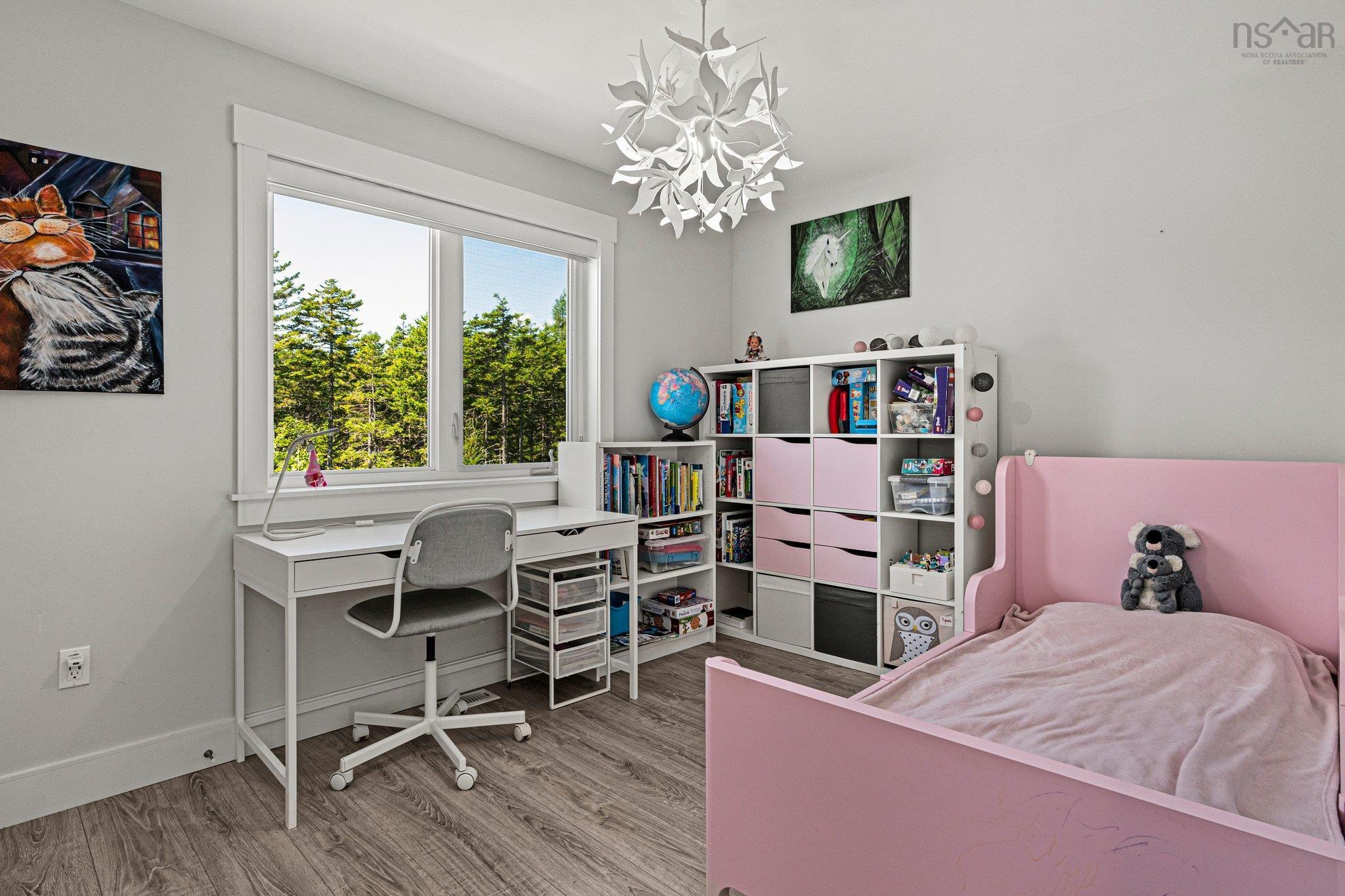 $879,999.00: 133 Babyon Court, Hammonds Plains