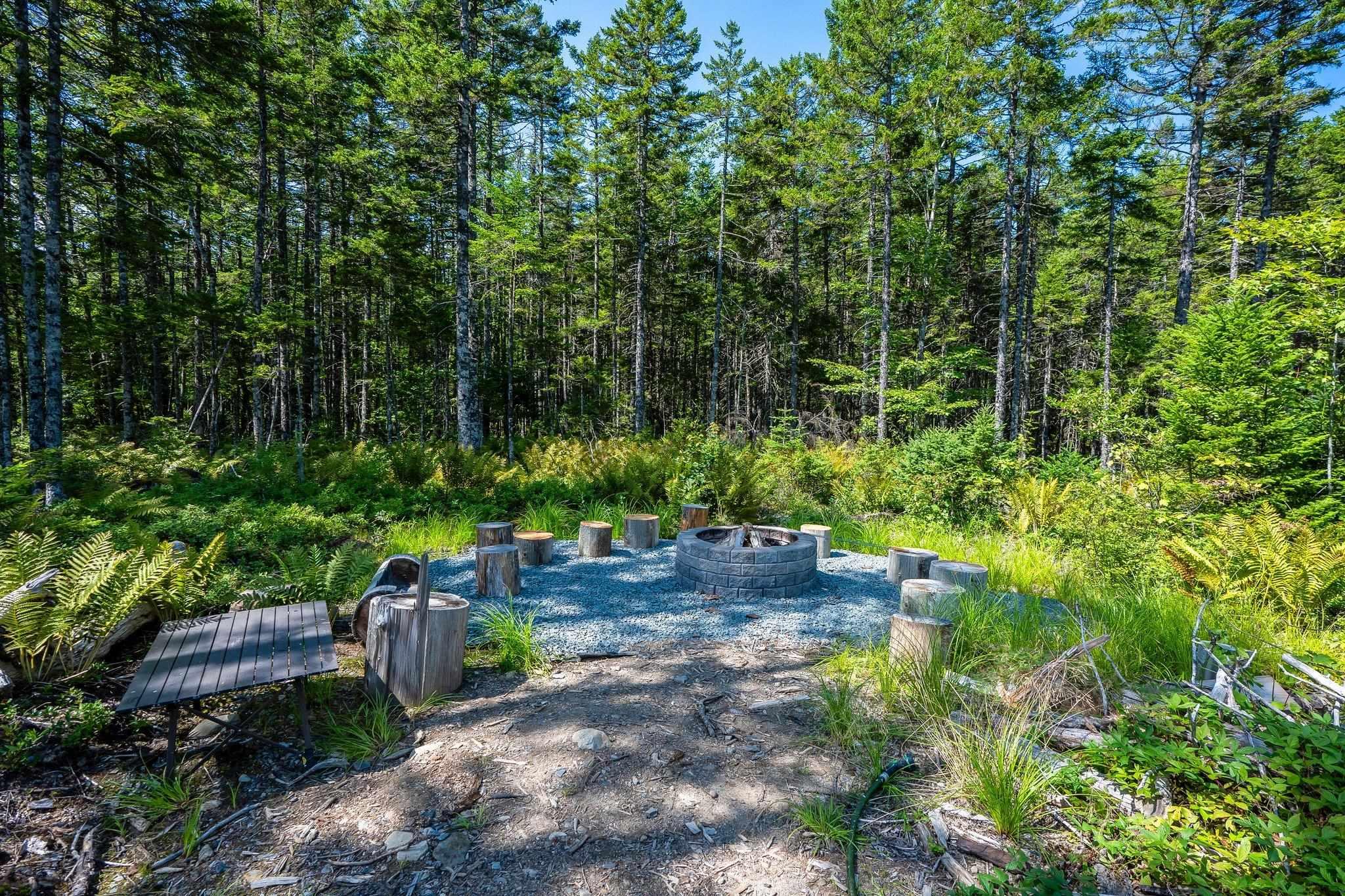 $879,999.00: 133 Babyon Court, Hammonds Plains