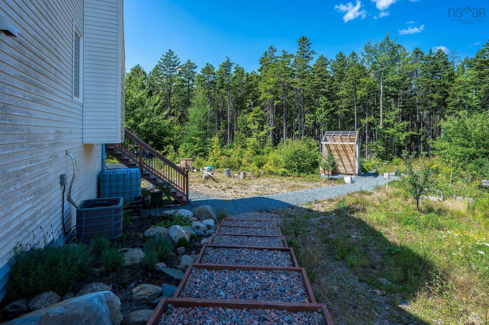$879,999.00: 133 Babyon Court, Hammonds Plains