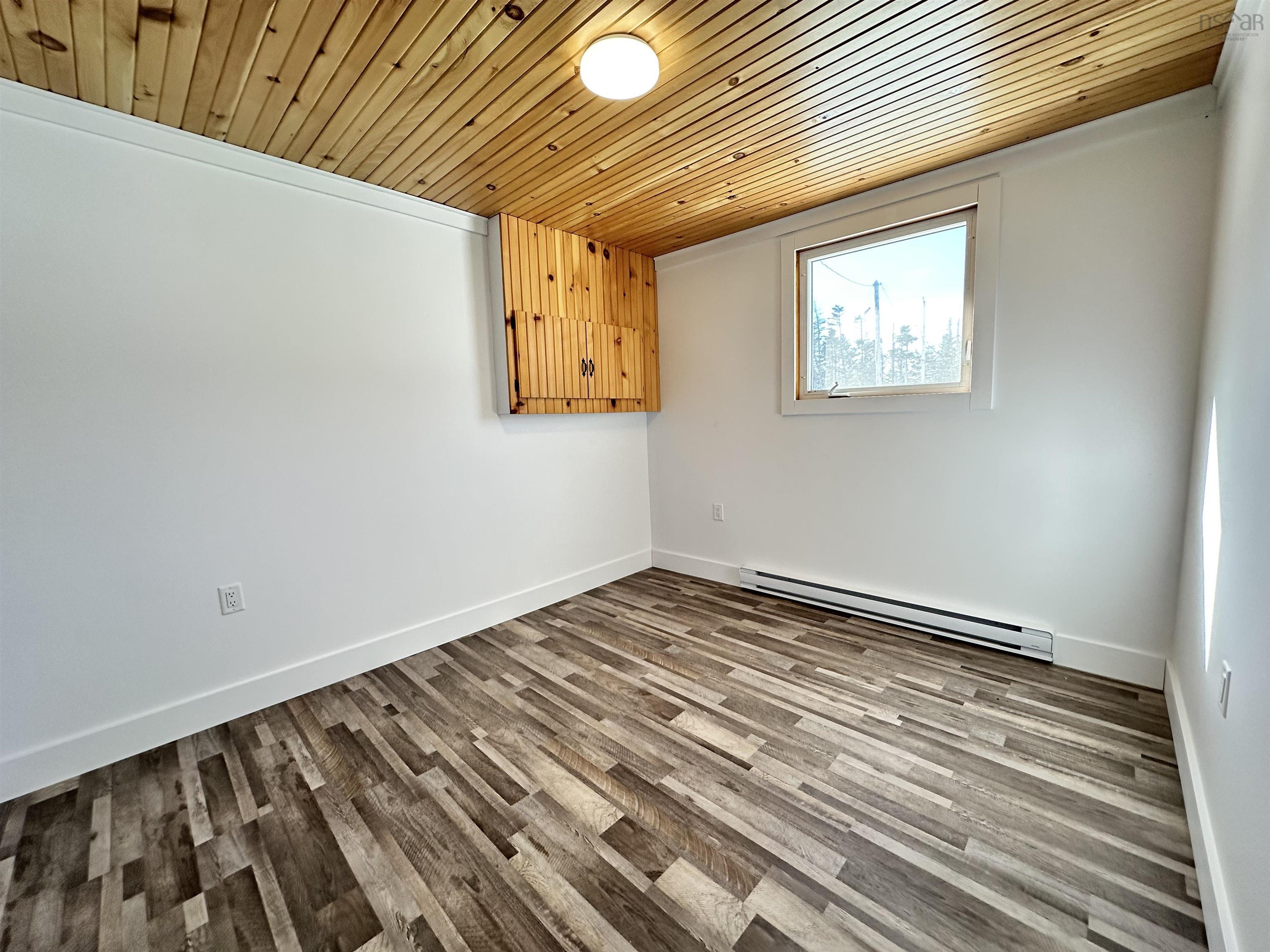$299,900.00: 1988 New Chester Road, New Chester