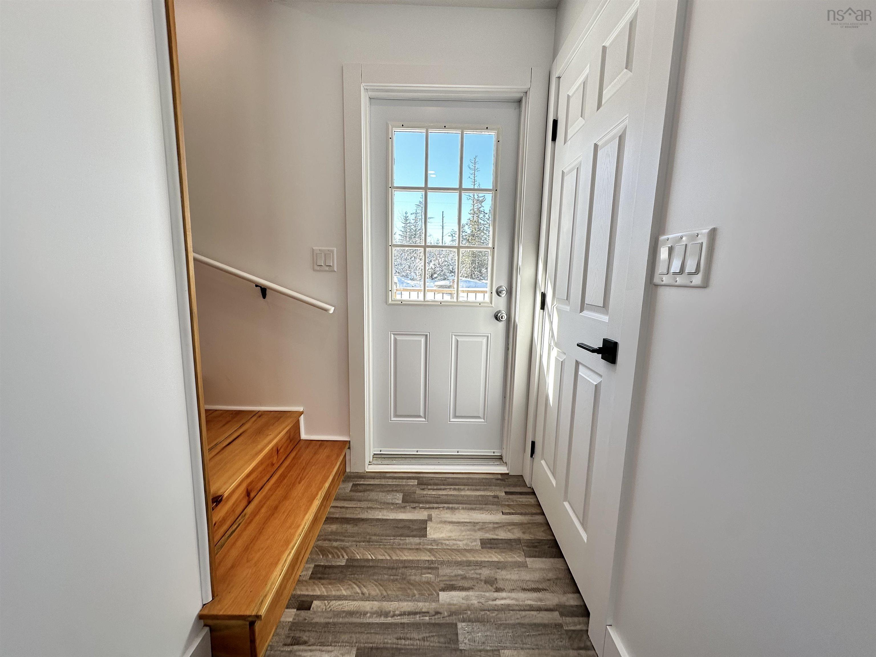 $299,900.00: 1988 New Chester Road, New Chester