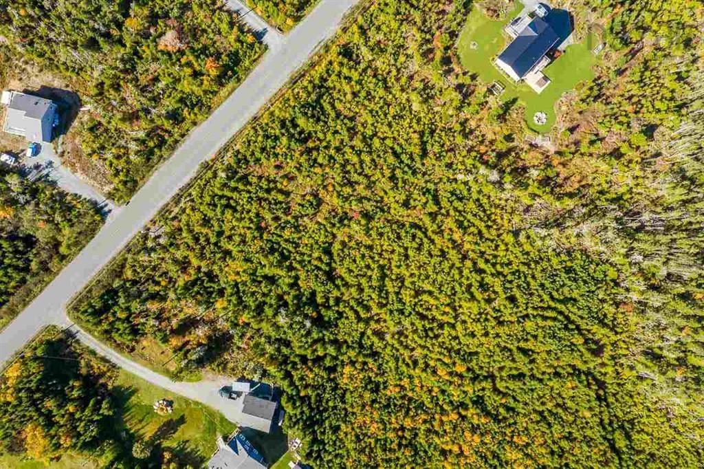 261 Leslie Road, Lawrencetown, NS (MLS 202502260)