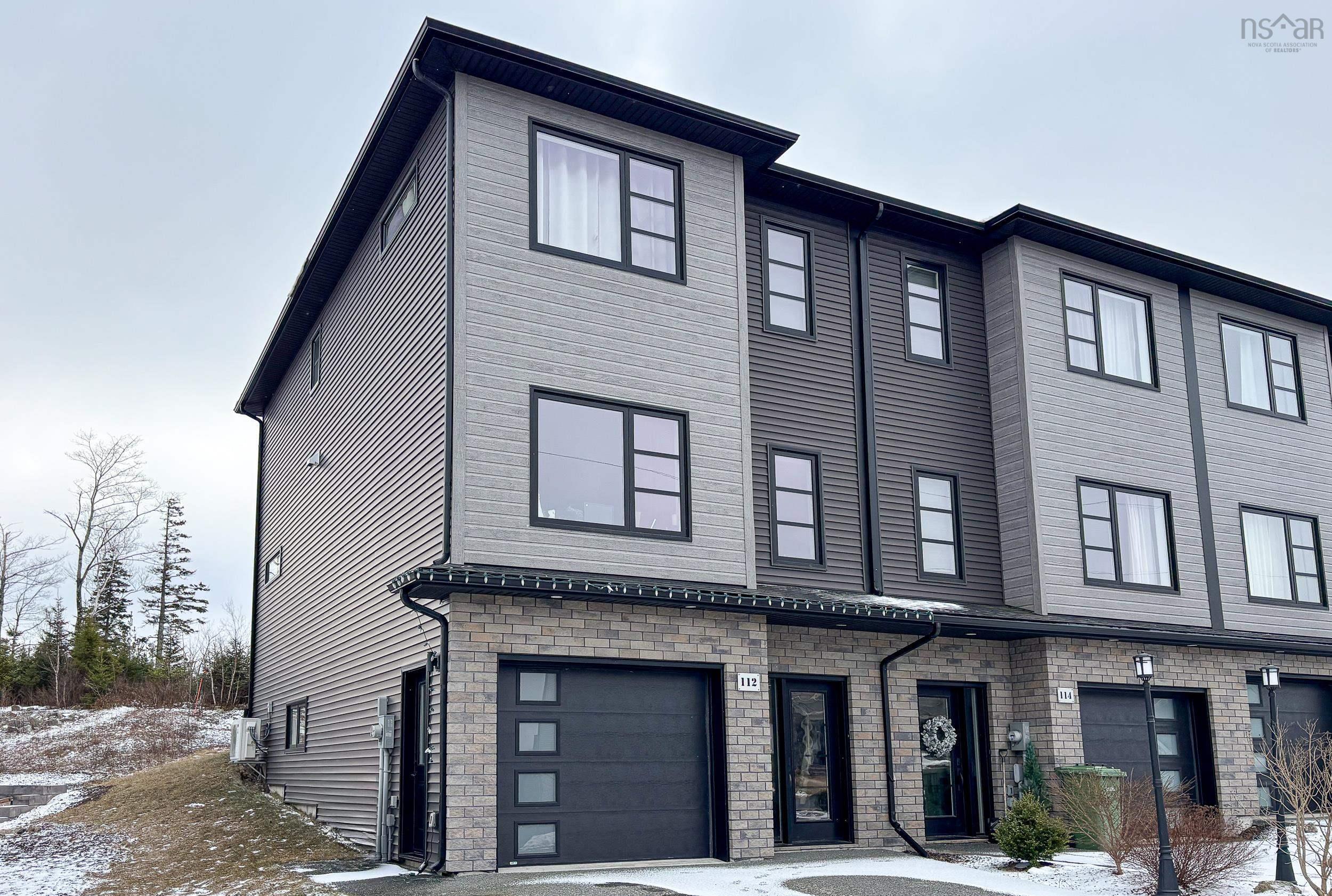 $599,900.00: 112 Maple Grove Avenue, Timberlea