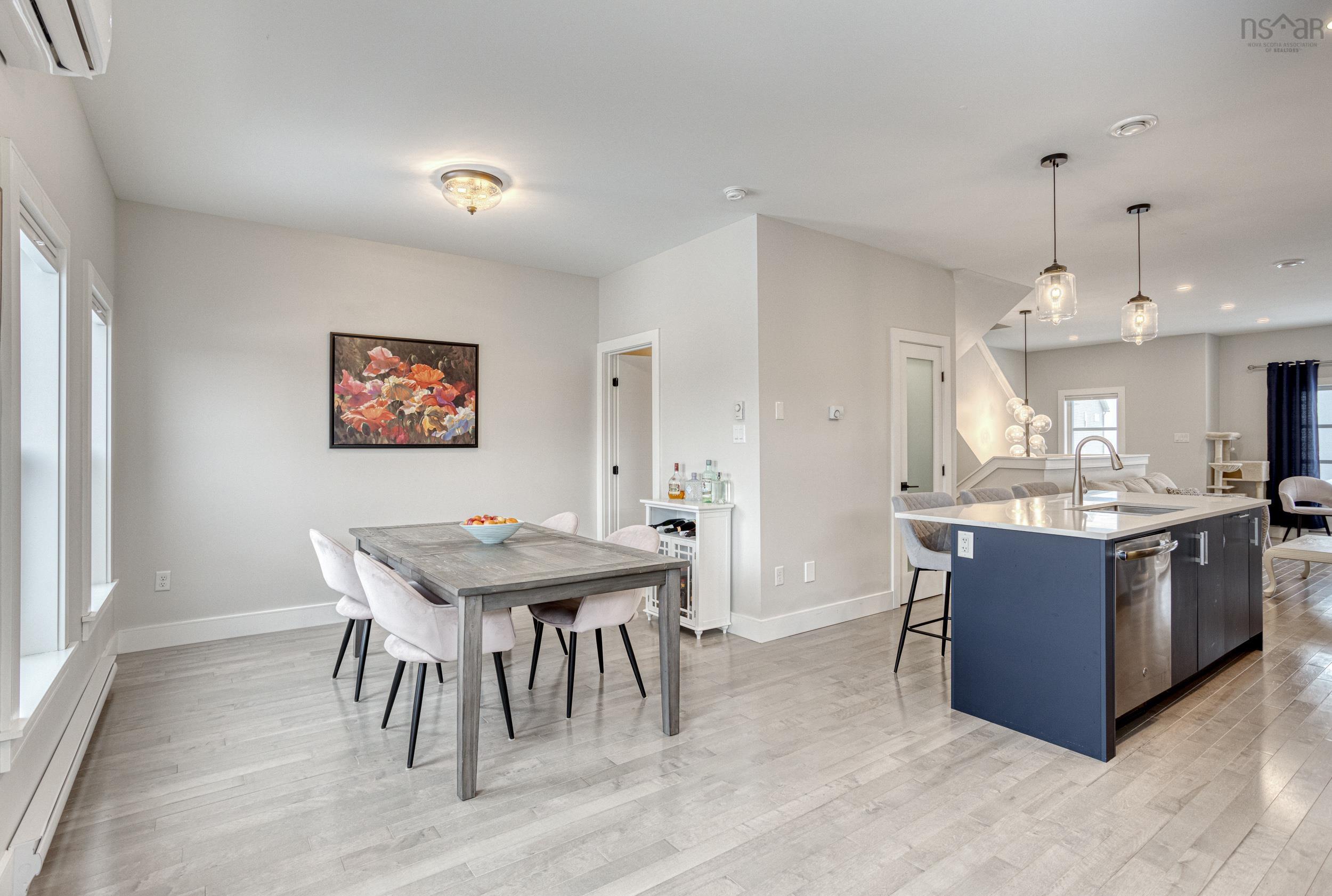 $599,900.00: 112 Maple Grove Avenue, Timberlea