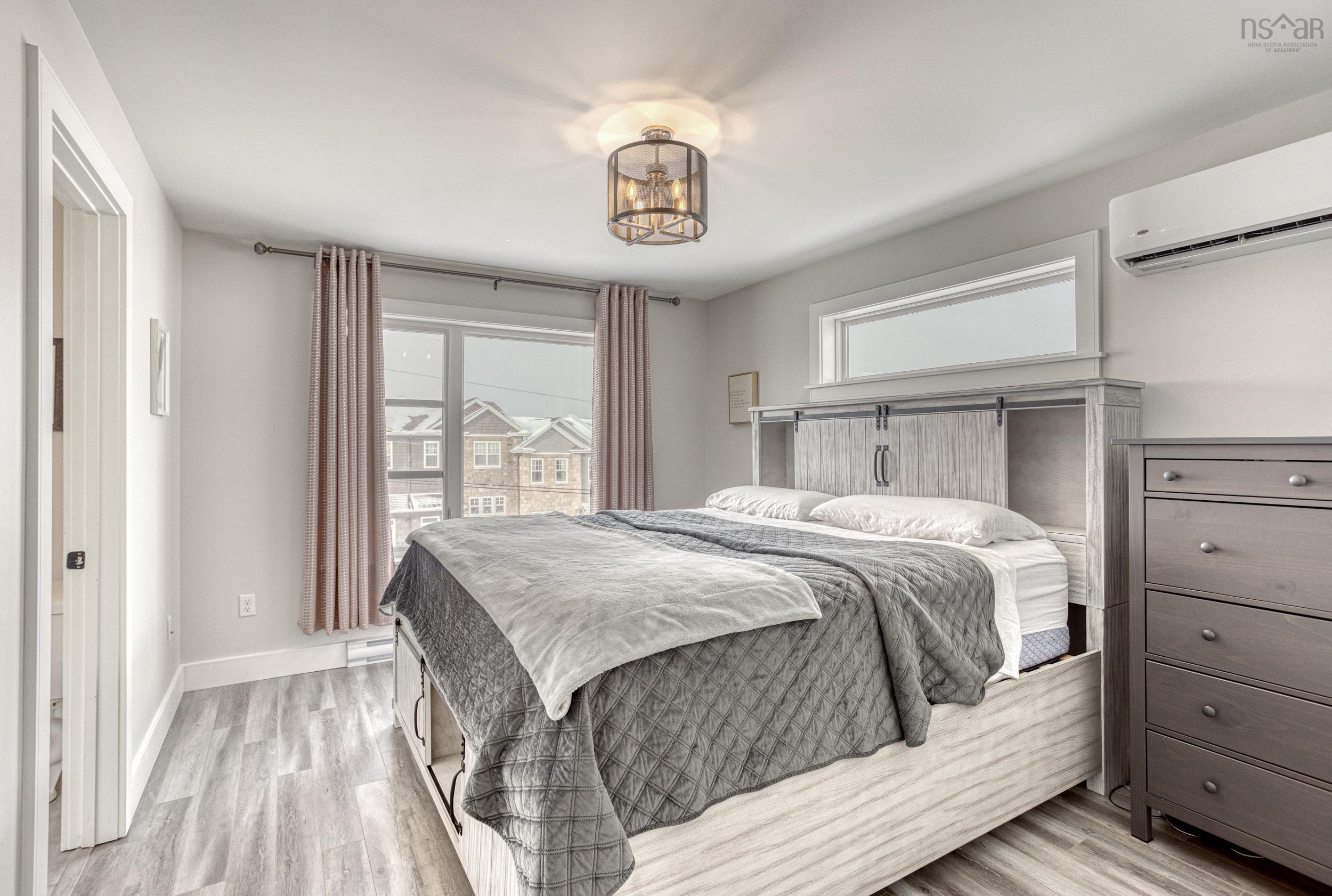 $599,900.00: 112 Maple Grove Avenue, Timberlea