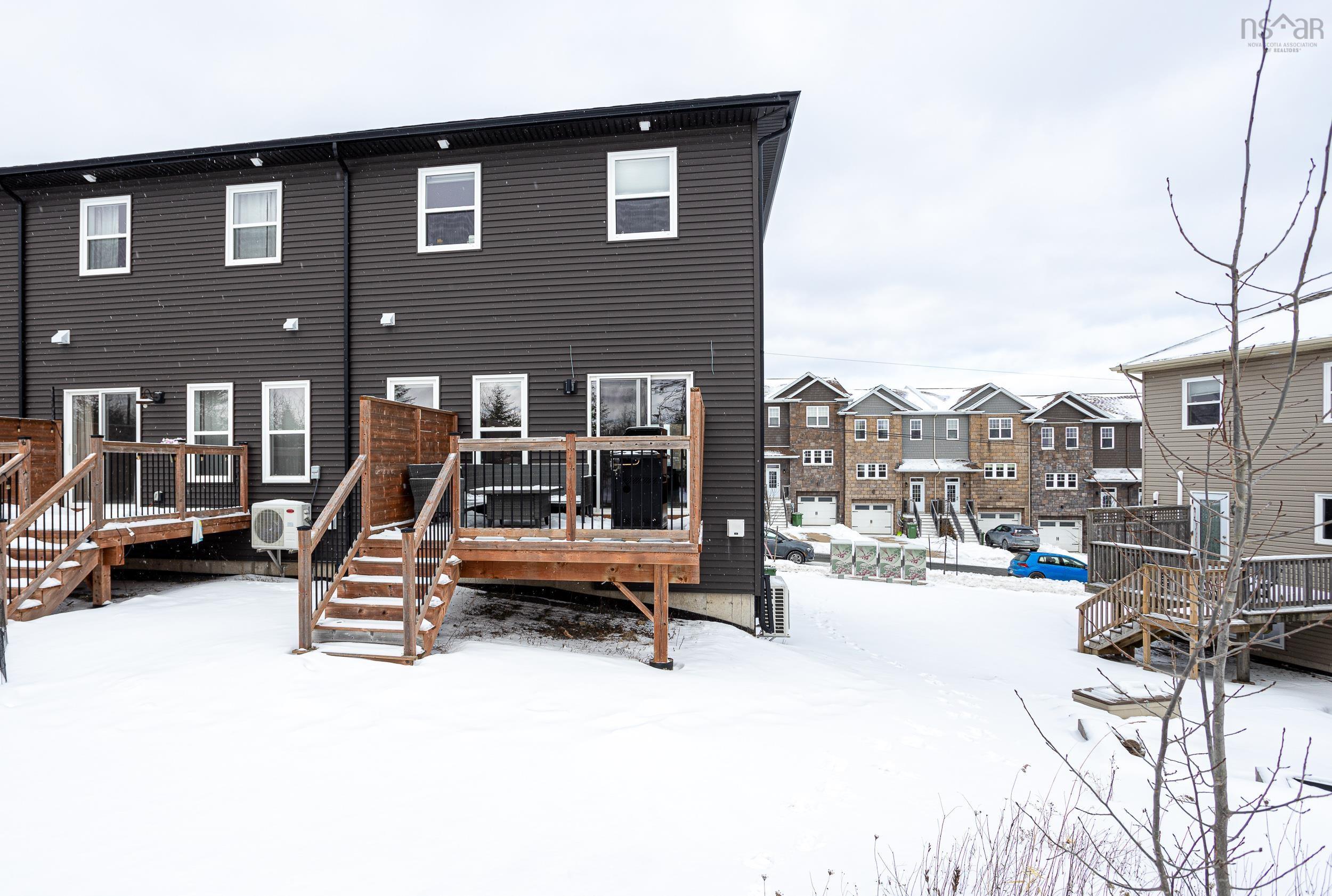 $599,900.00: 112 Maple Grove Avenue, Timberlea