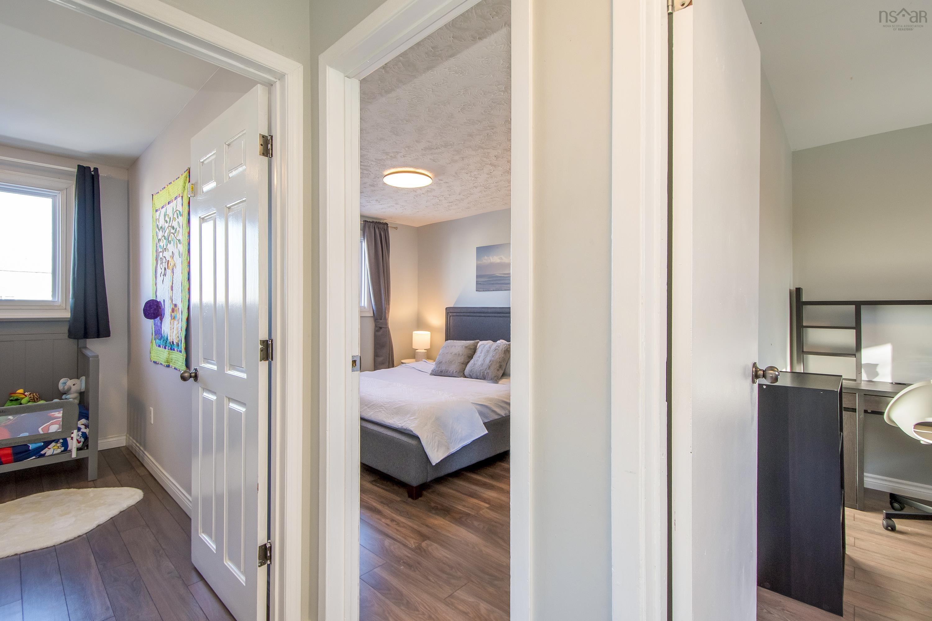 $429,900.00: 18 Brompton Road, Dartmouth