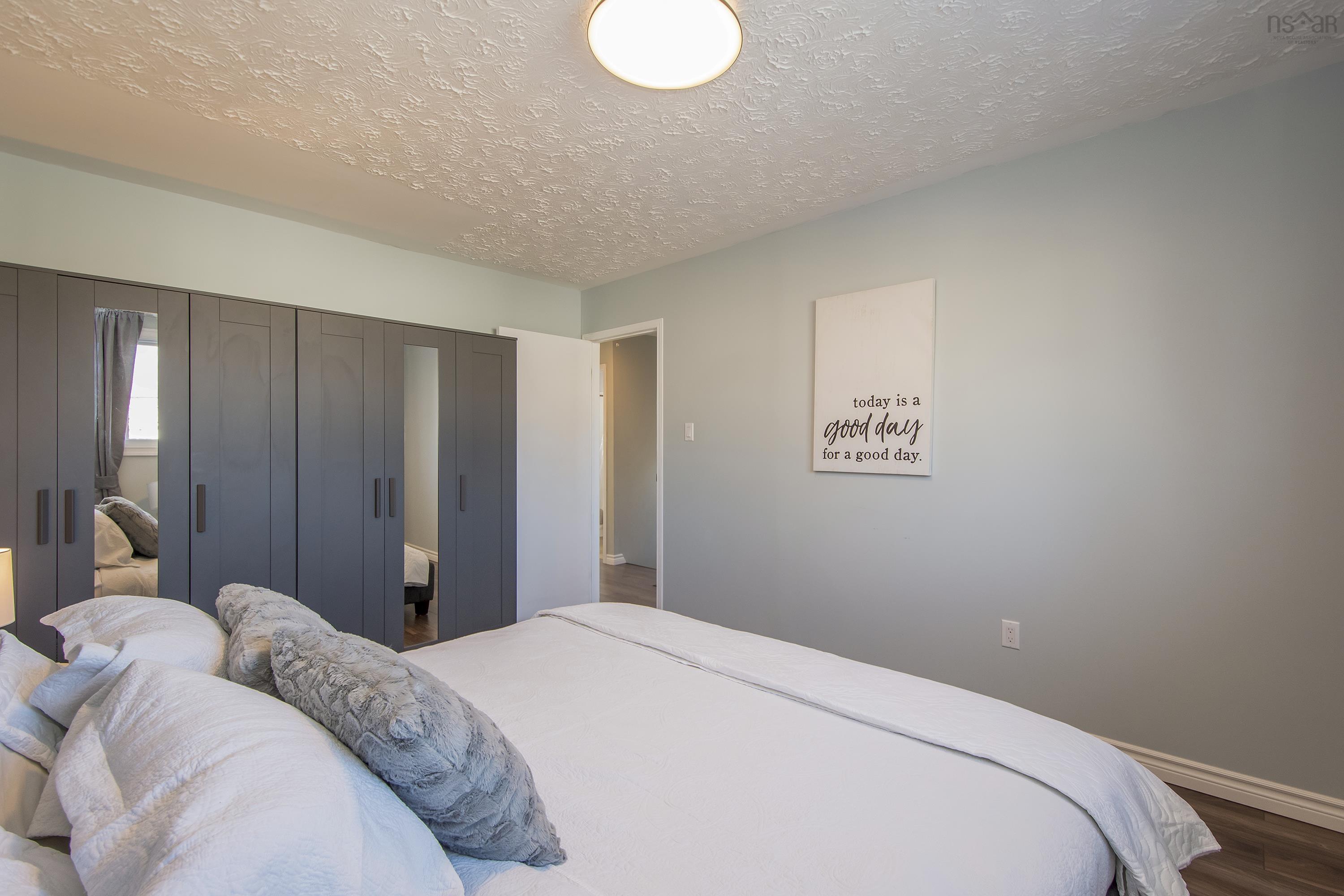 $429,900.00: 18 Brompton Road, Dartmouth