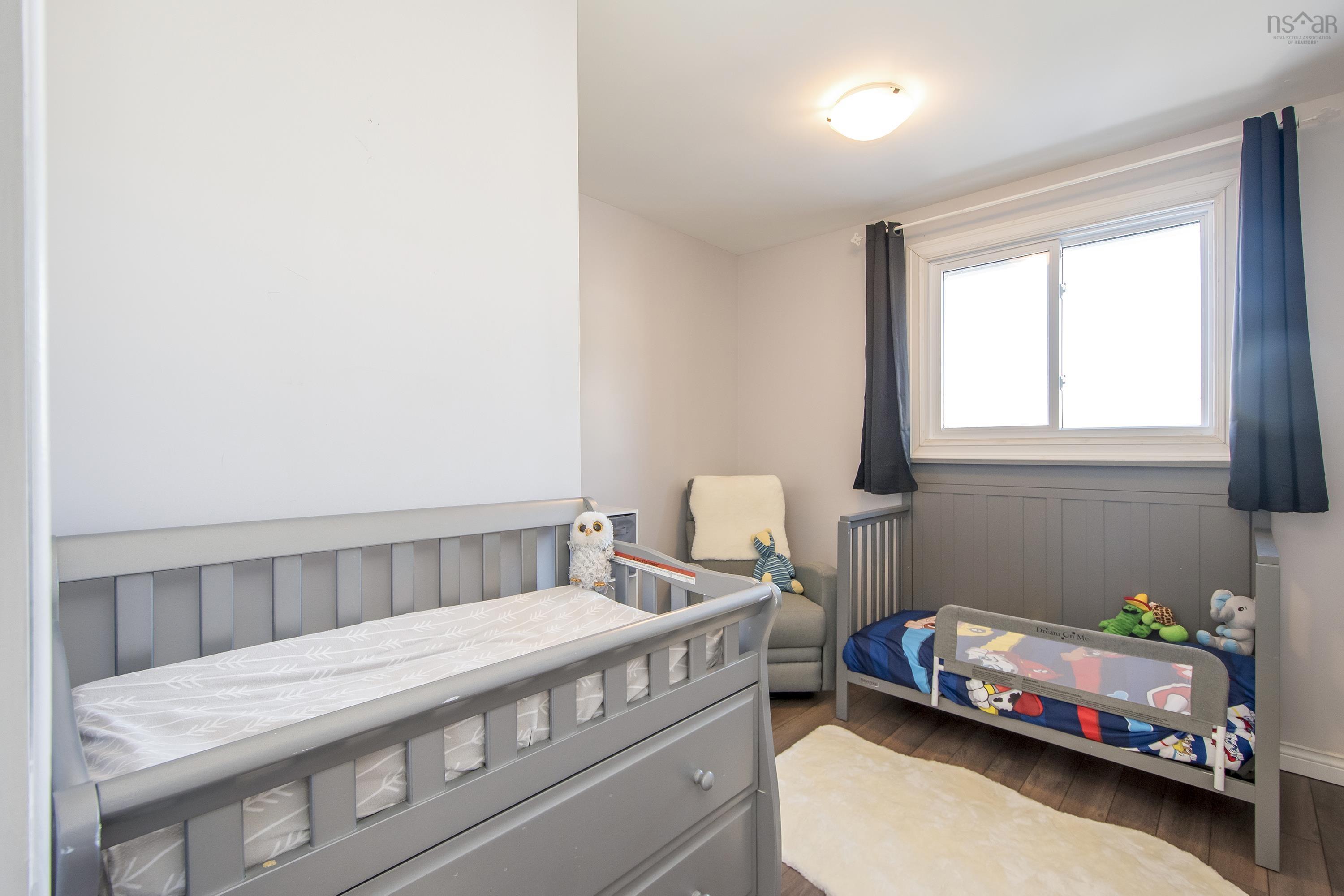 $429,900.00: 18 Brompton Road, Dartmouth