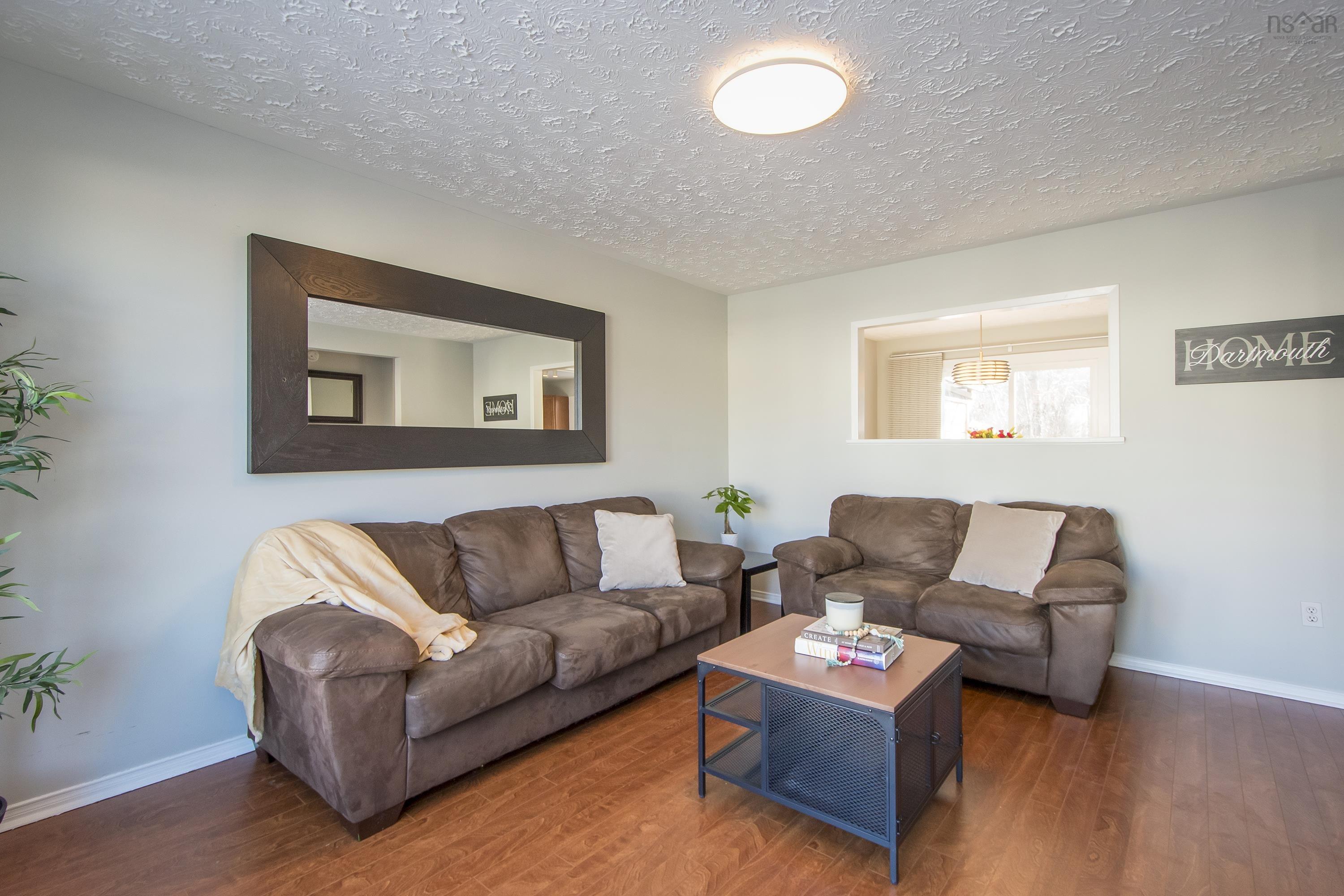 $429,900.00: 18 Brompton Road, Dartmouth