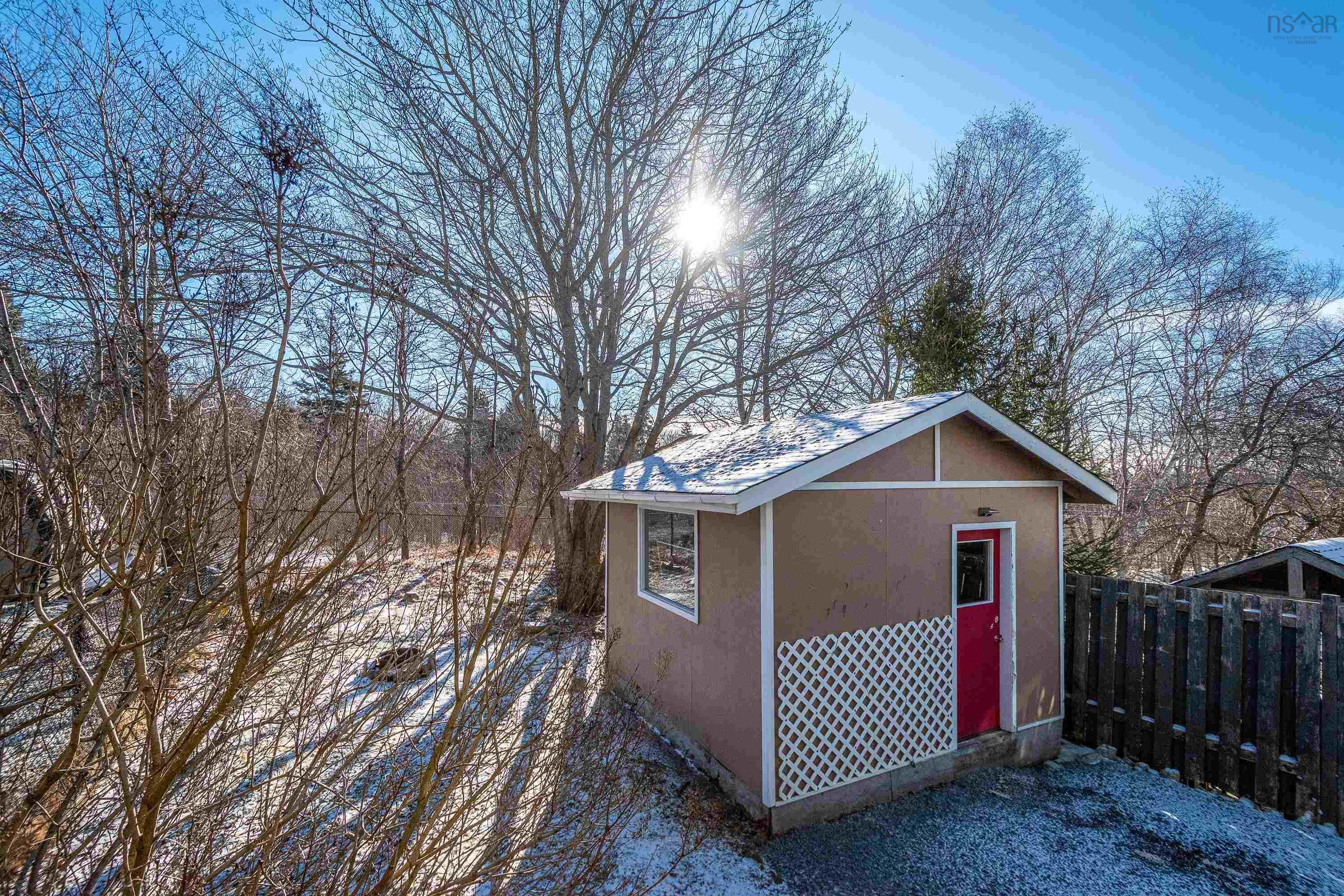 $429,900.00: 18 Brompton Road, Dartmouth