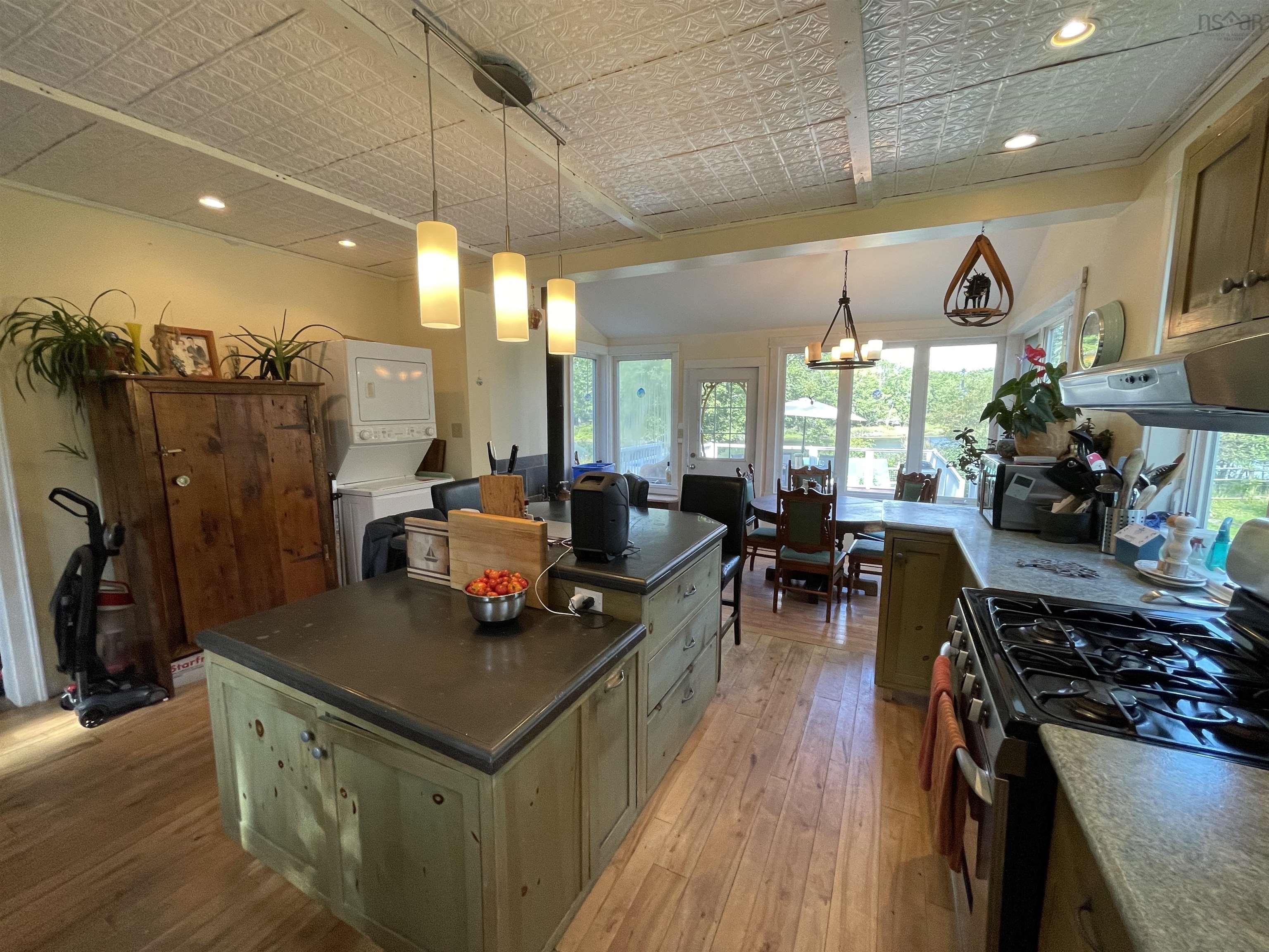 $299,000.00: 762 Medway River Road, Charleston