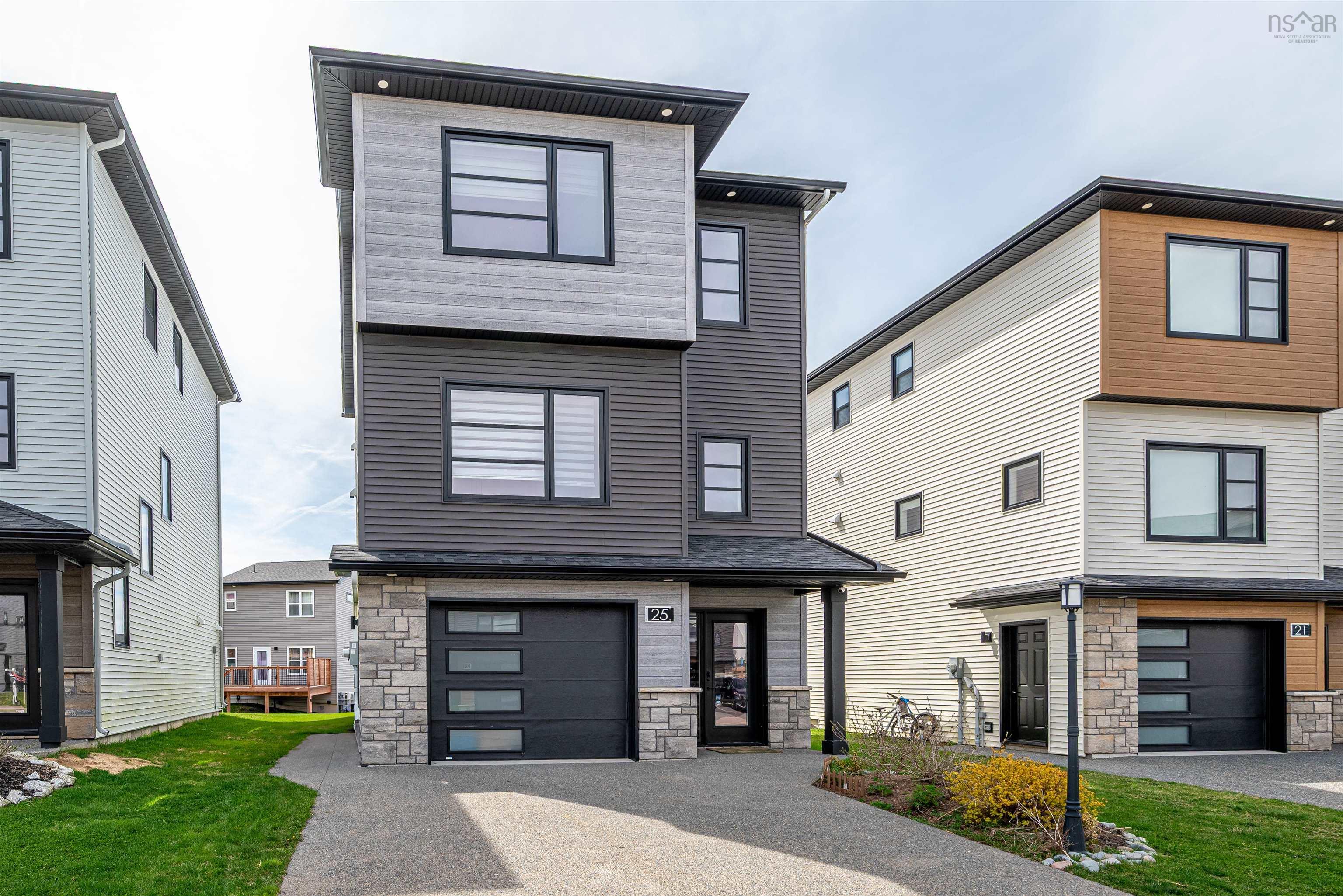 $715,000.00: 25 Chardonnay Court, Timberlea