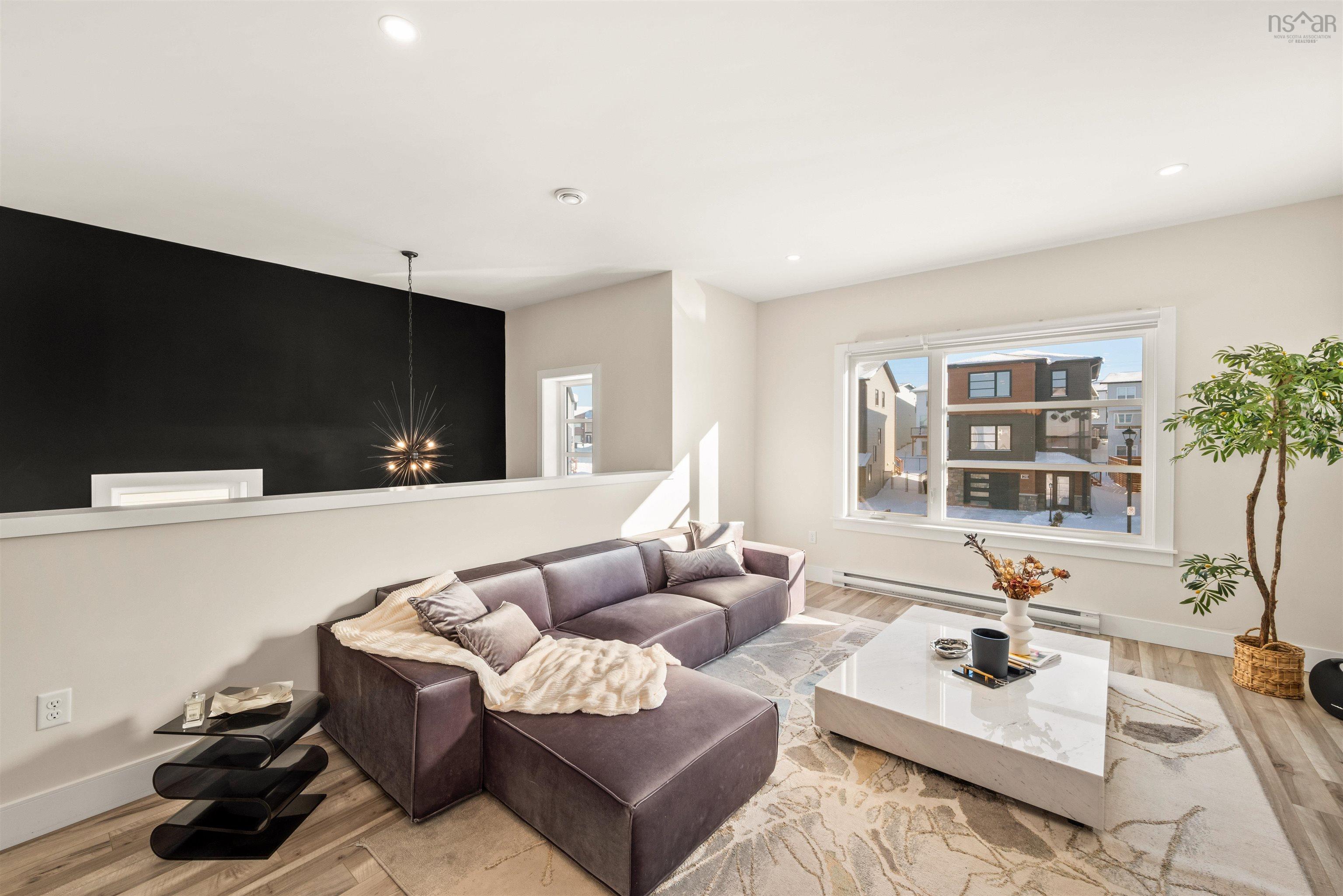 $715,000.00: 25 Chardonnay Court, Timberlea