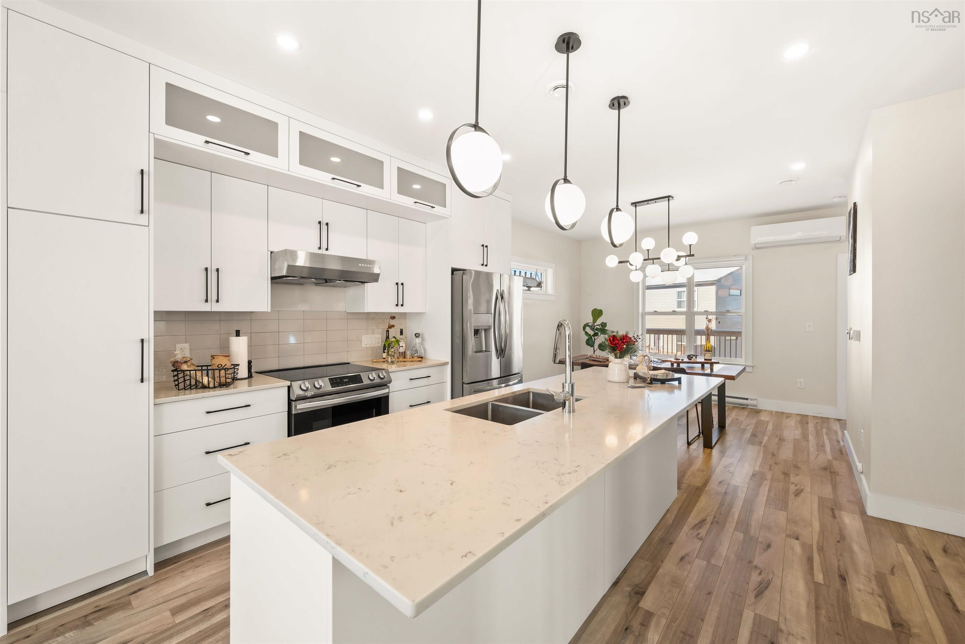 $715,000.00: 25 Chardonnay Court, Timberlea