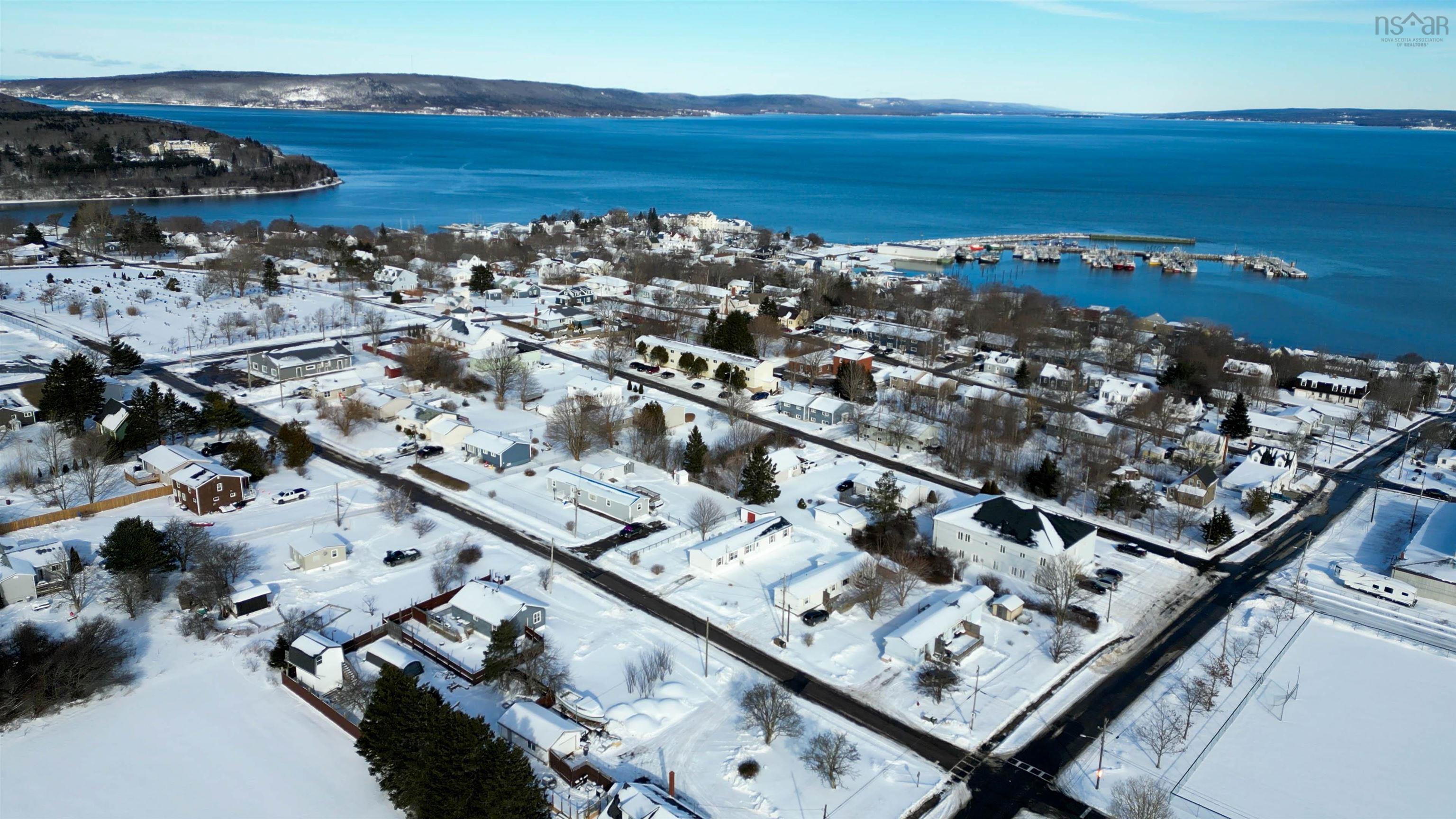 $1,349,900.00: 127-140-142-144 Third Avenue, Digby