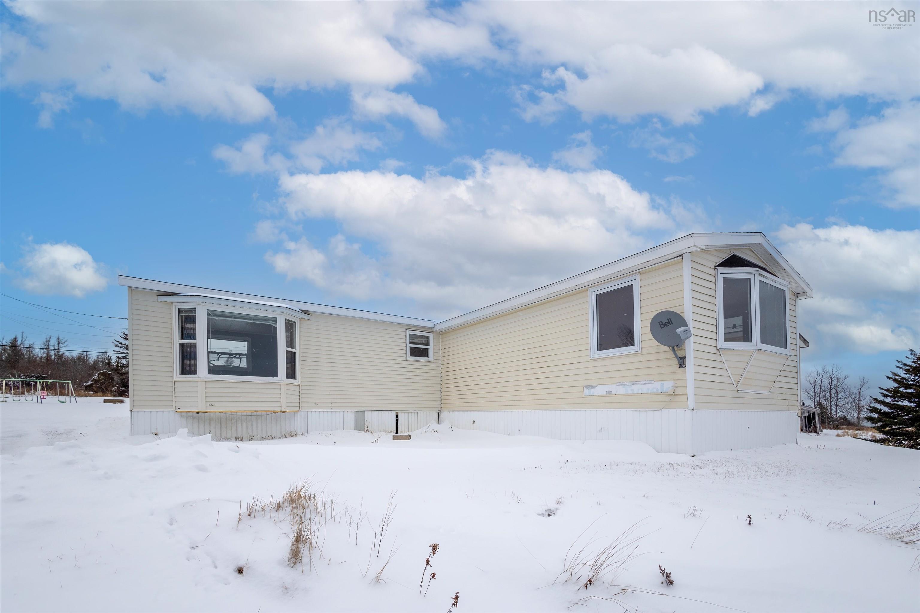 $143,000.00: 2973 Morien Highway, Port Morien