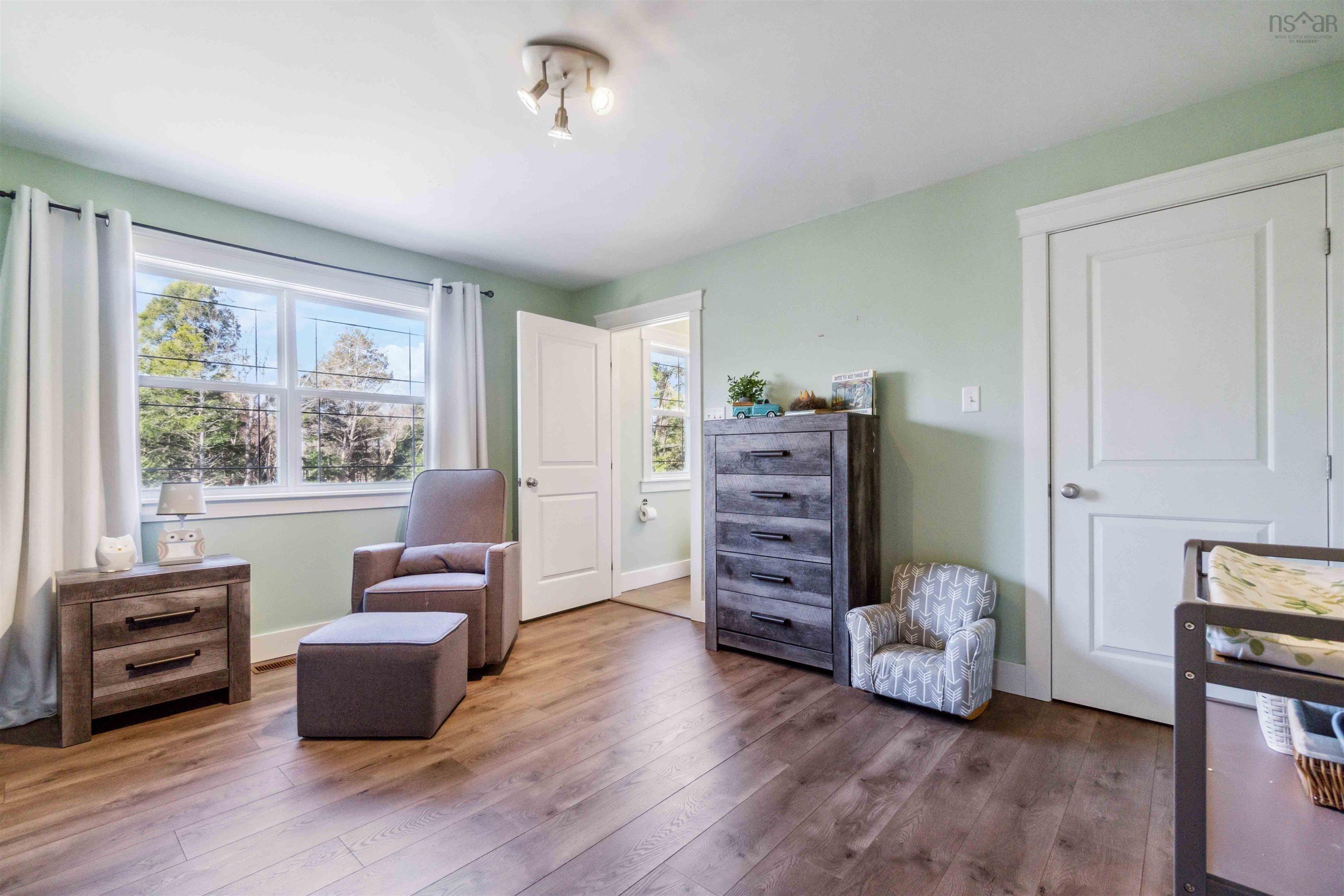 $1,099,000.00: 36 Crofters Close, Fall River