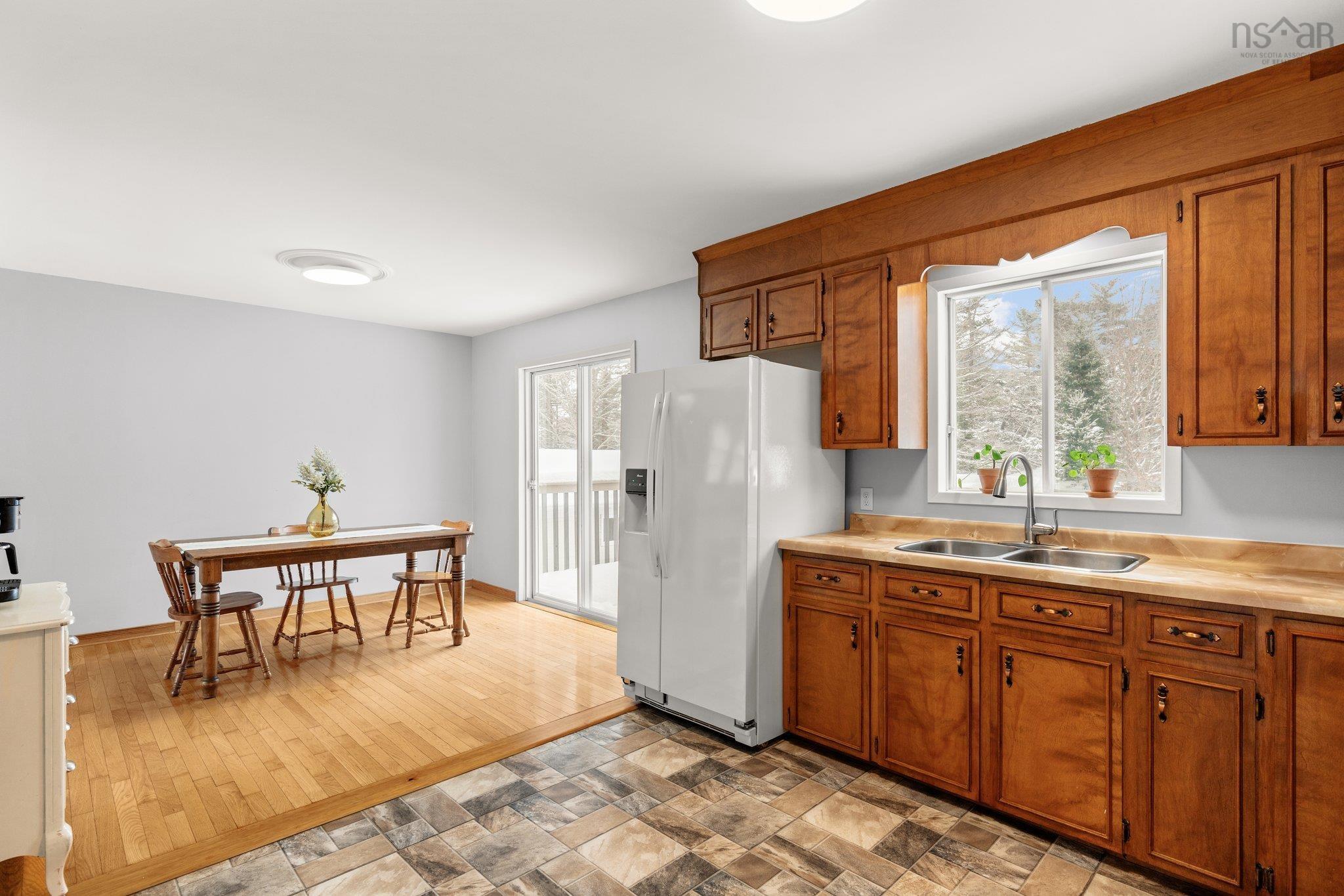$499,900.00: 222 Old Trunk 3 Highway, East Chester