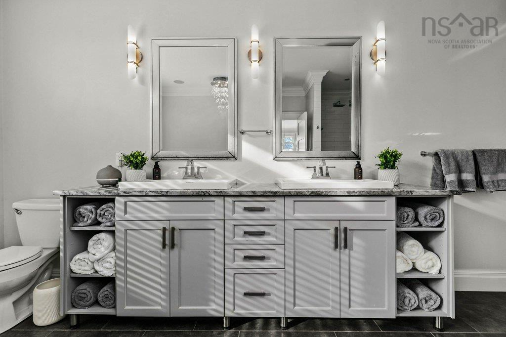 $1,595,000.00: 119 Granite Cove Drive, Hubley