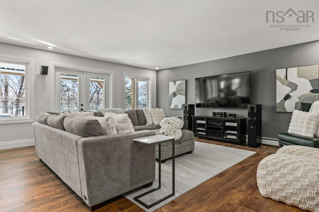 $1,595,000.00: 119 Granite Cove Drive, Hubley