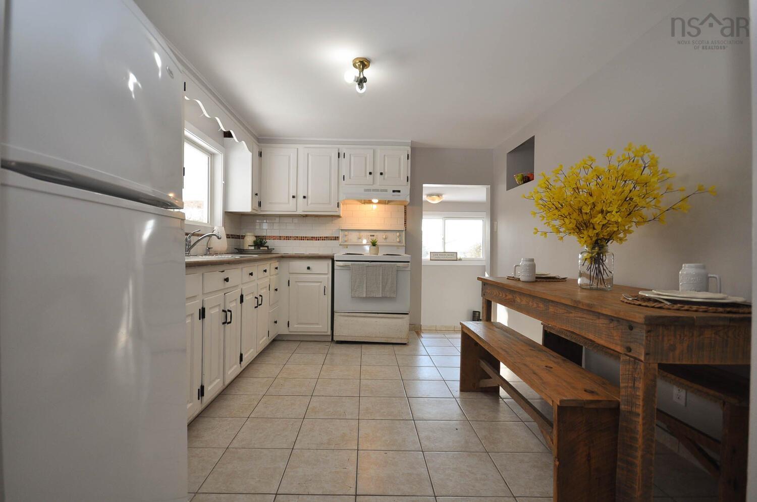 $374,900.00: 2561 Old Sambro Road, Williamswood